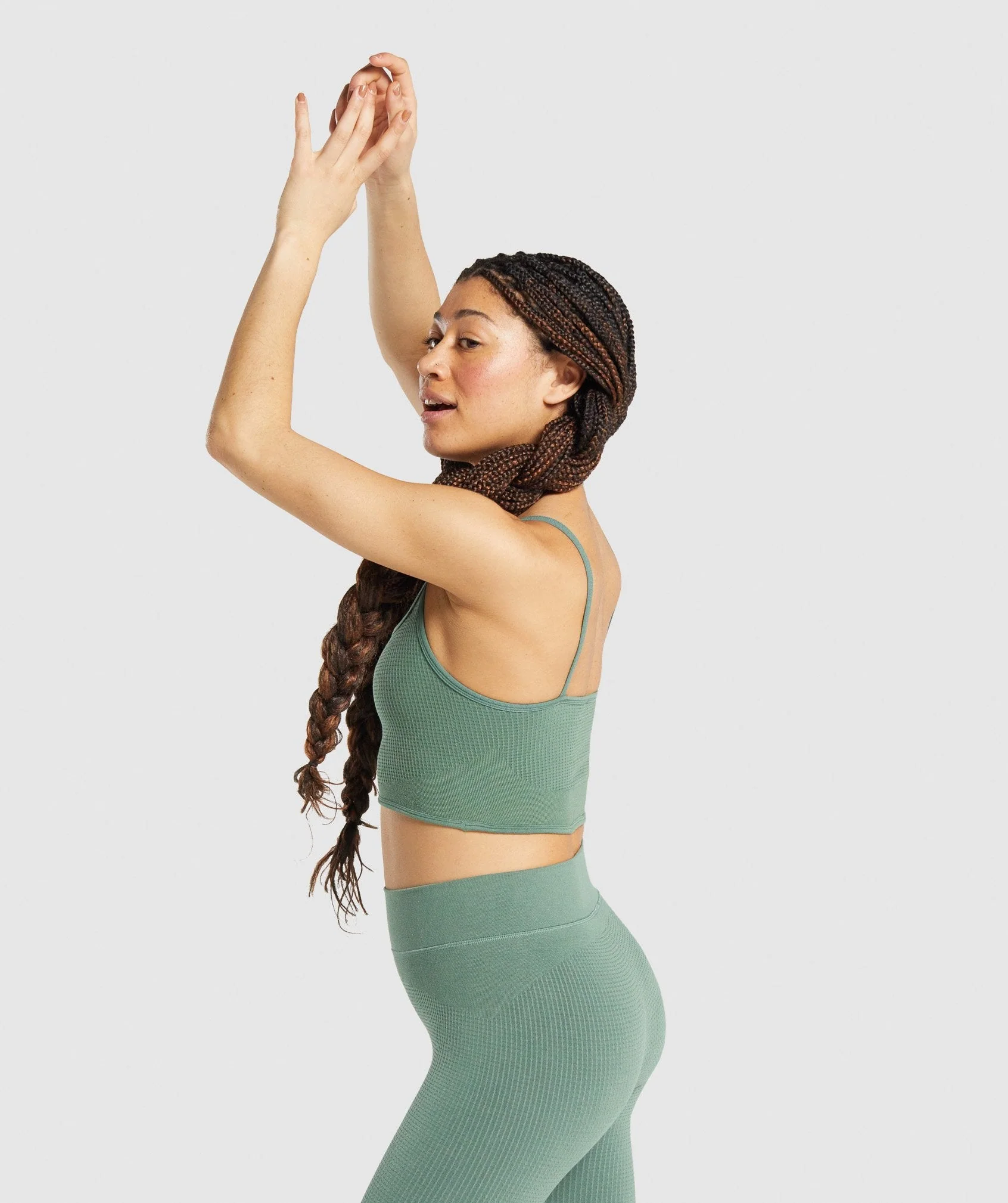 Gymshark Pause Seamless Bralette - Green - Image 3