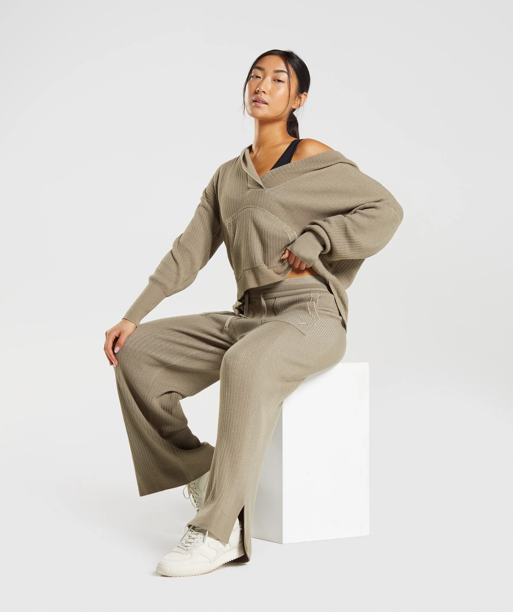 Gymshark Pause Knitwear Pants - Cement Brown/Pebble Grey - Image 5
