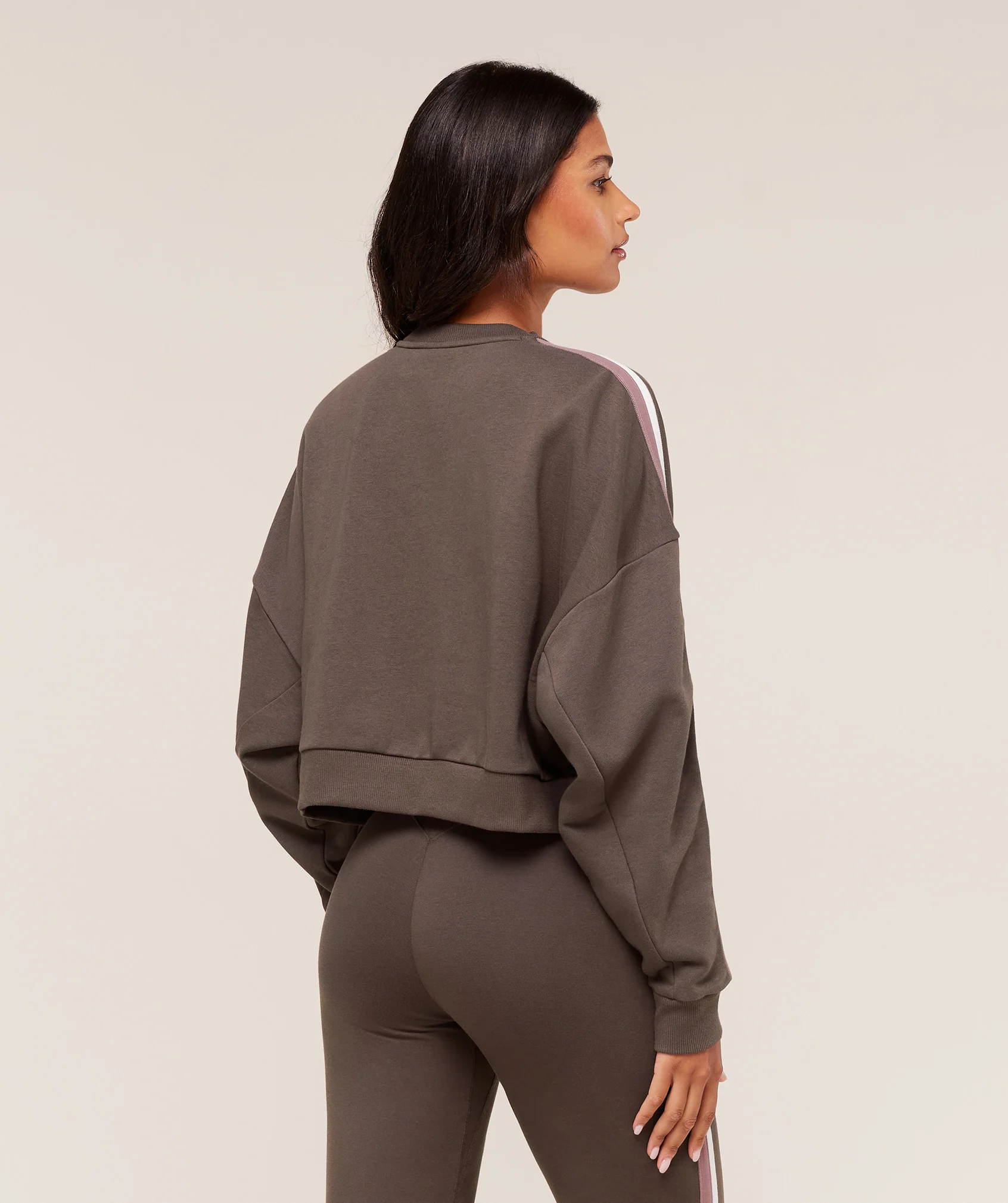Gymshark Piping Midi Crew Neck - Walnut Brown/Chestnut Pink/Soft White - Image 2