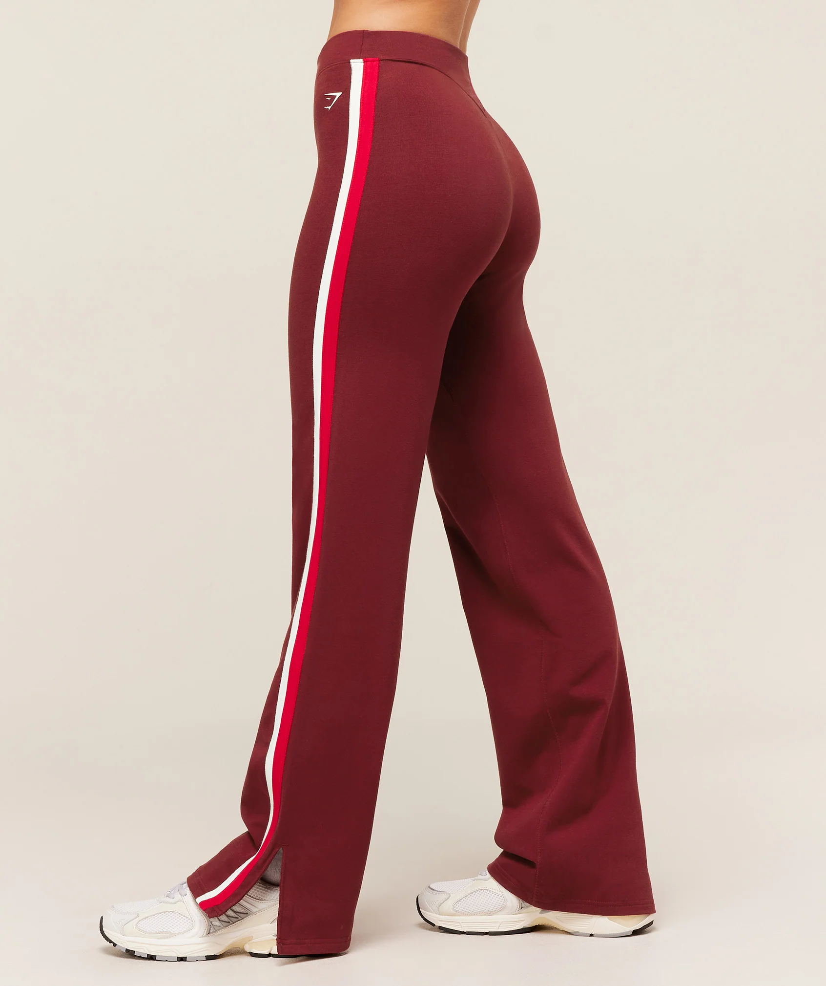 Gymshark Piping Wide Leg Pants - Sets Red/Carmine Red/Soft White - Image 3