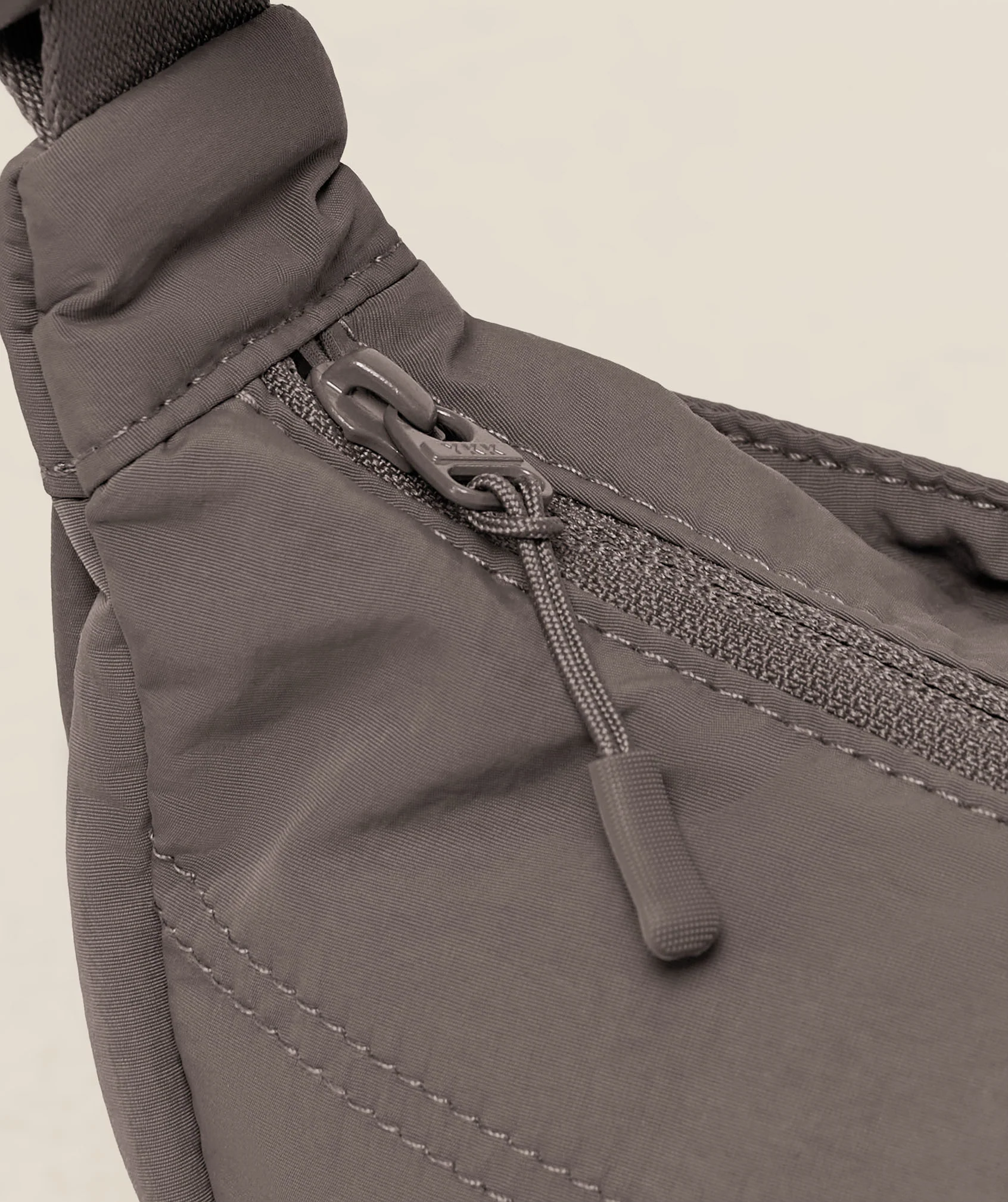 Gymshark Pleat Crossbody - Cool Brown - Image 4