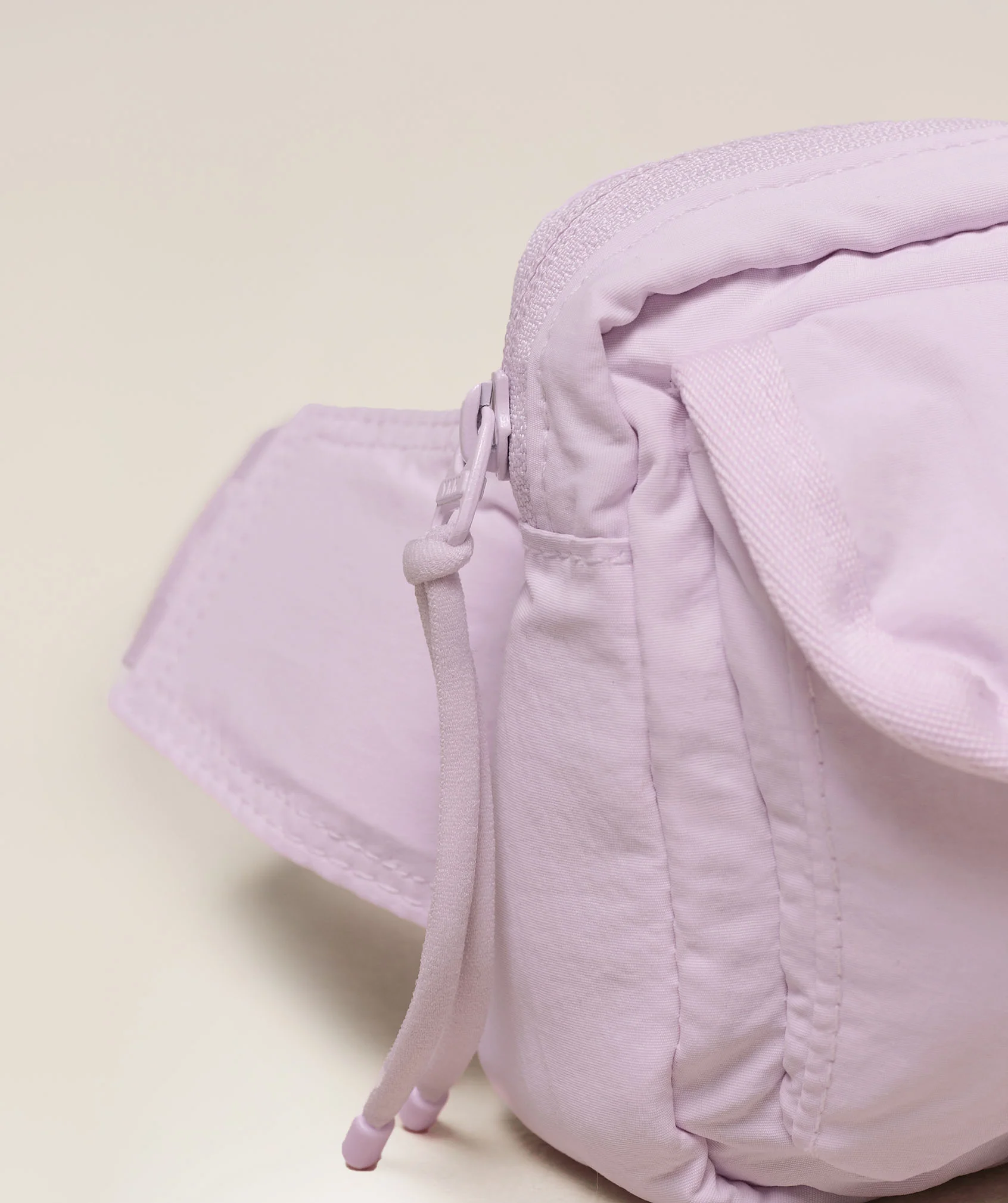 Gymshark Pleat Sling Bag - Ice Pink - Image 3
