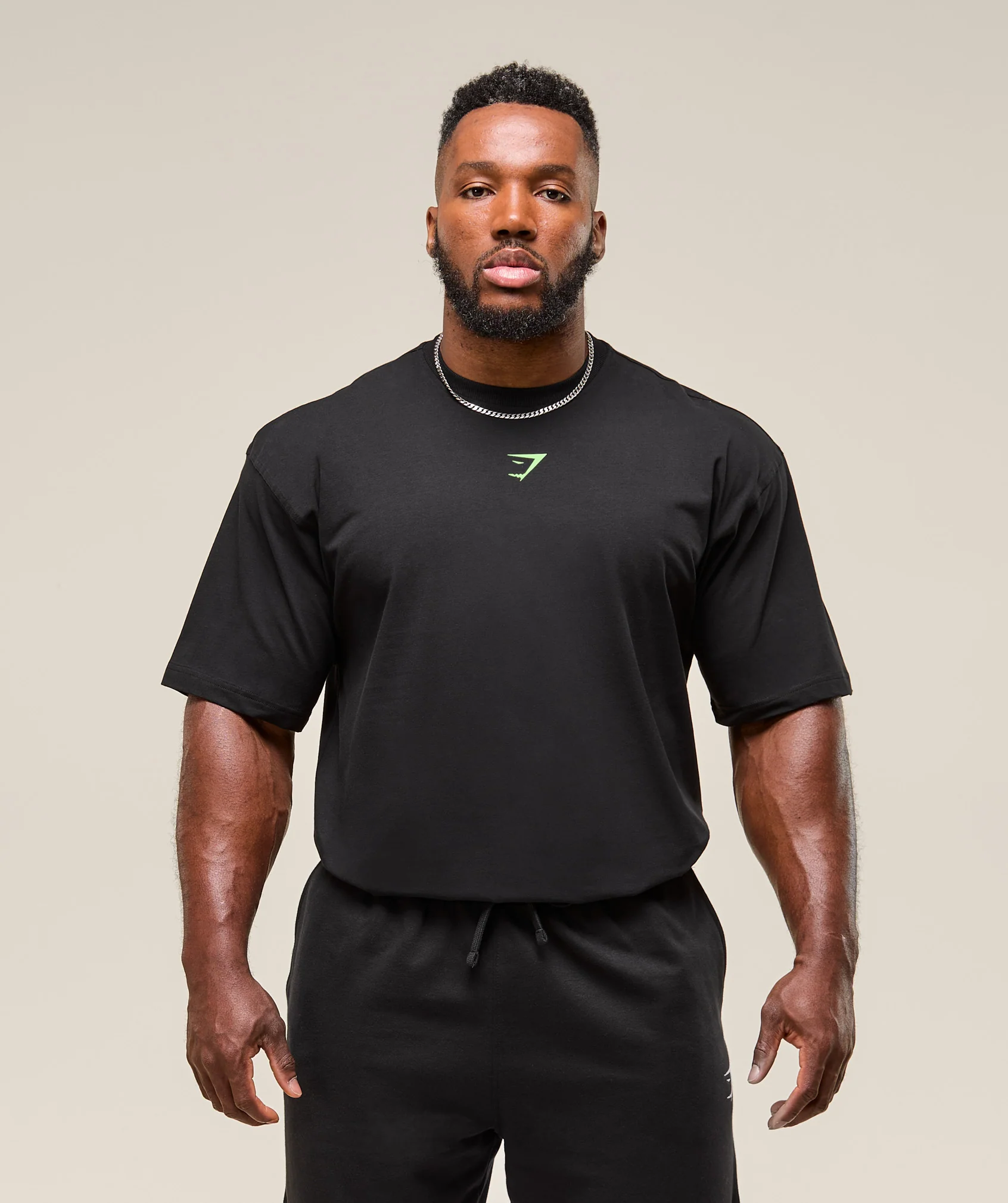 Gymshark Power T-Shirt - Black/Energy Gelato Green - Image 2