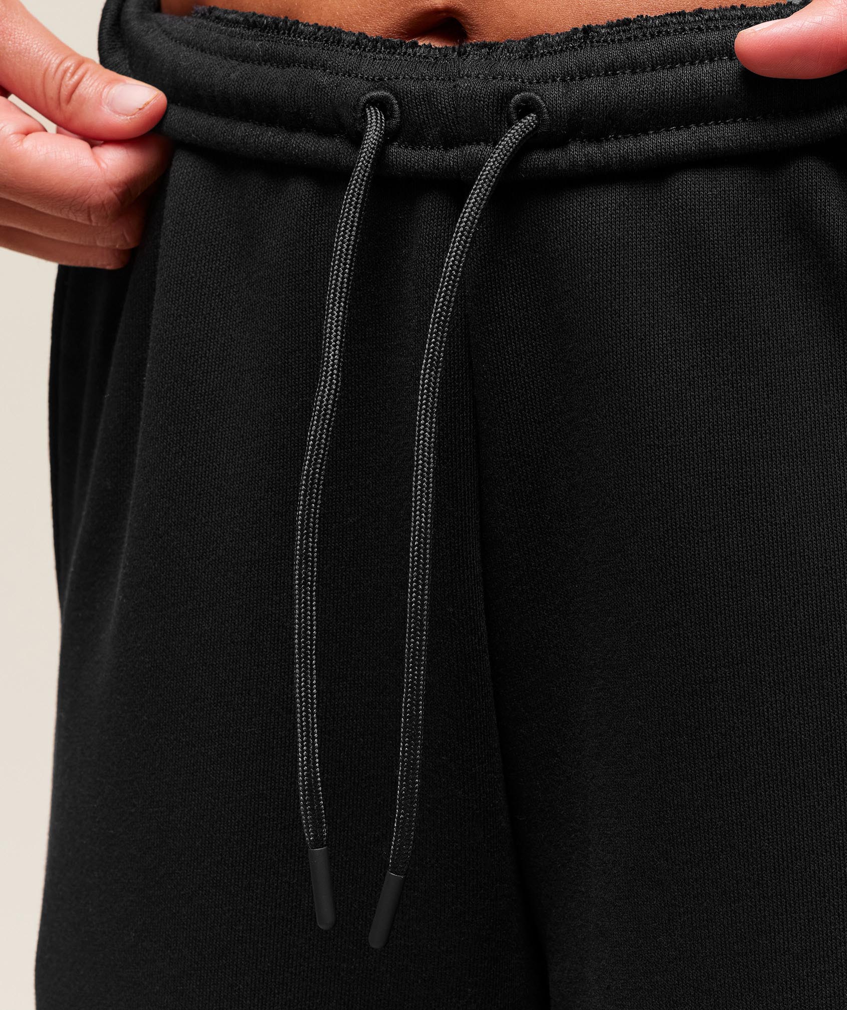 Gymshark Rest Day Sweats 2.0 Wide Leg Joggers - Black - Image 5