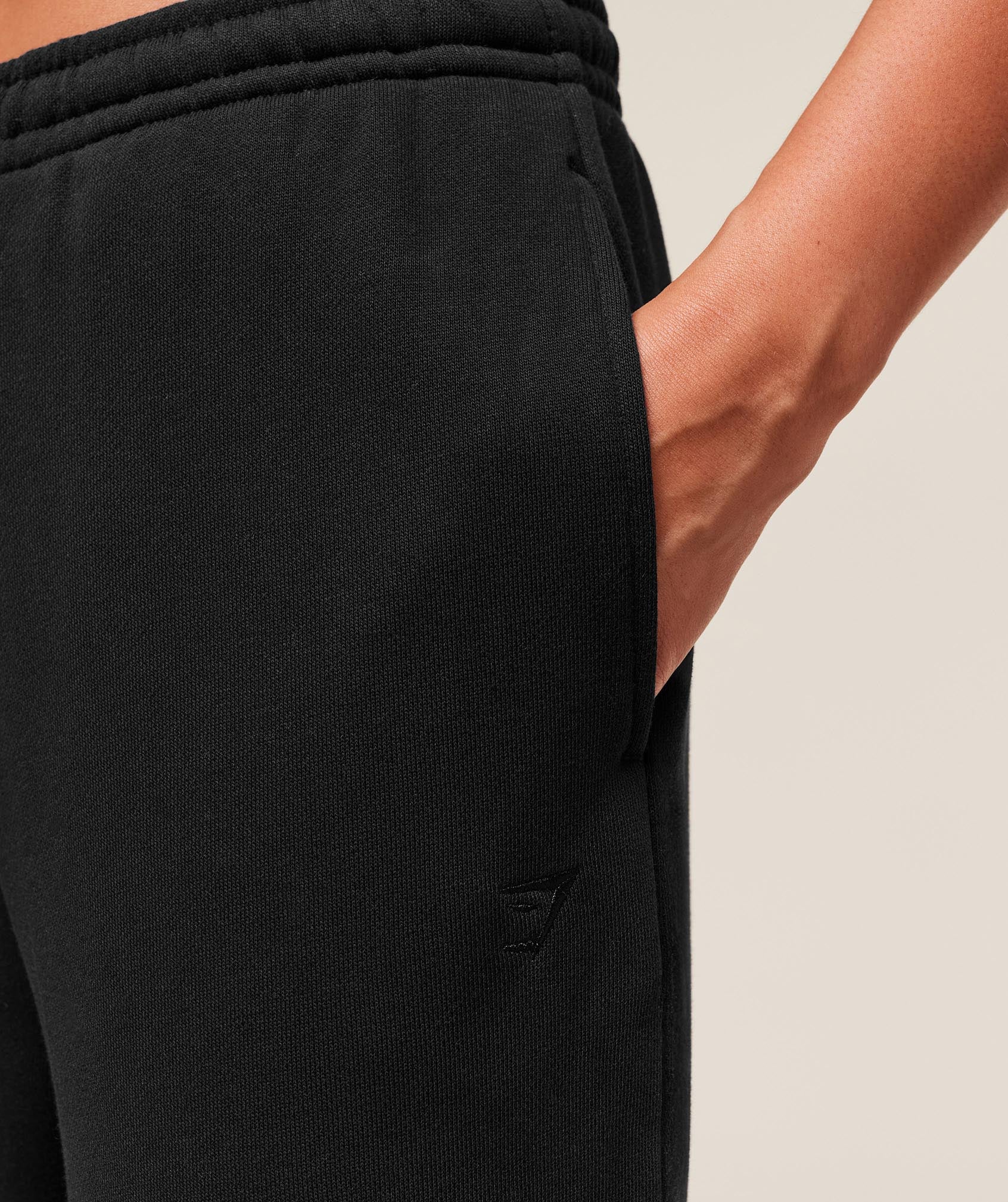 Gymshark Rest Day Sweats 2.0 Wide Leg Joggers - Black - Image 6