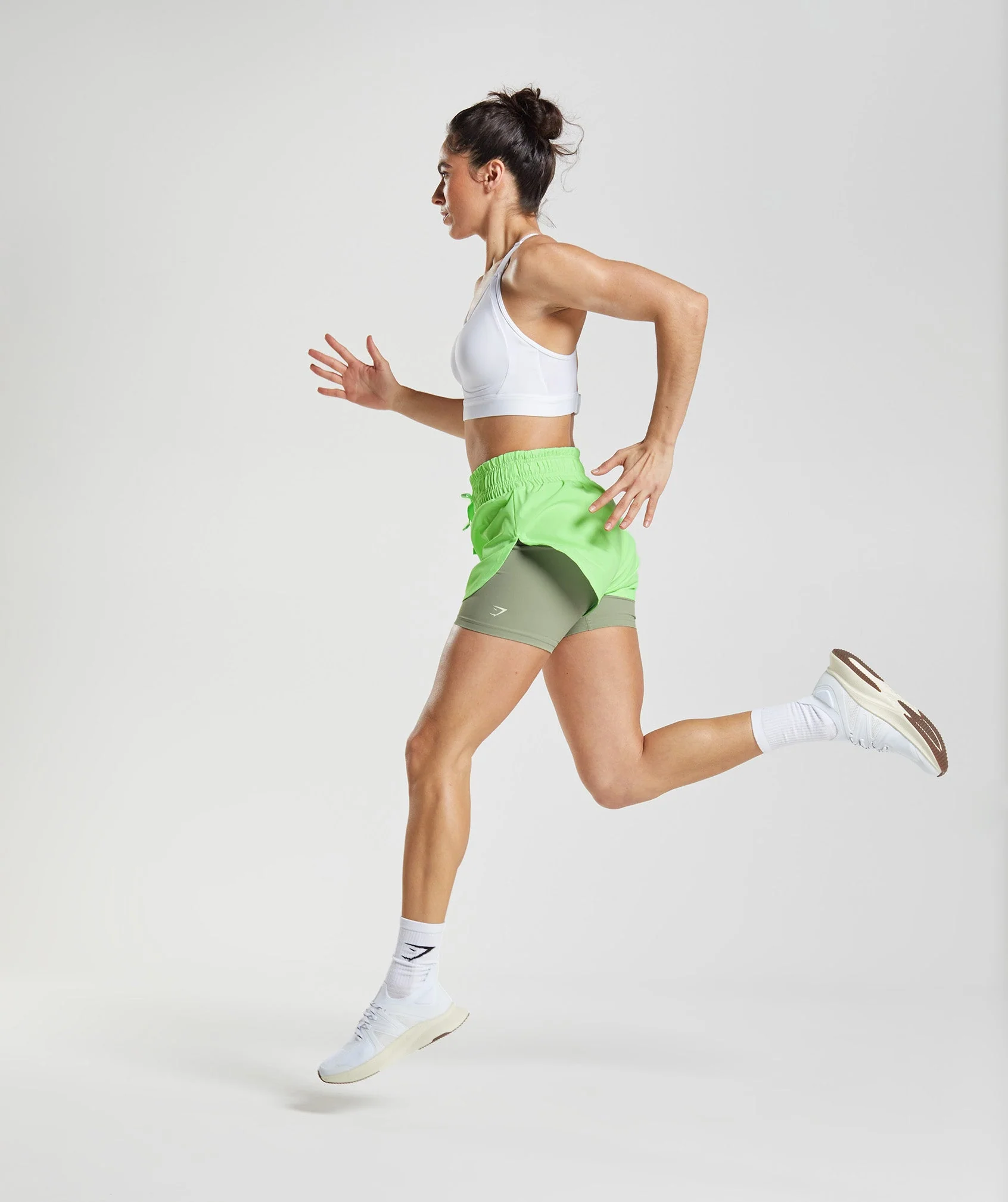 Gymshark RUNNING 2 IN 1 SHORTS - Iris Green/Light Olive Green - Image 4