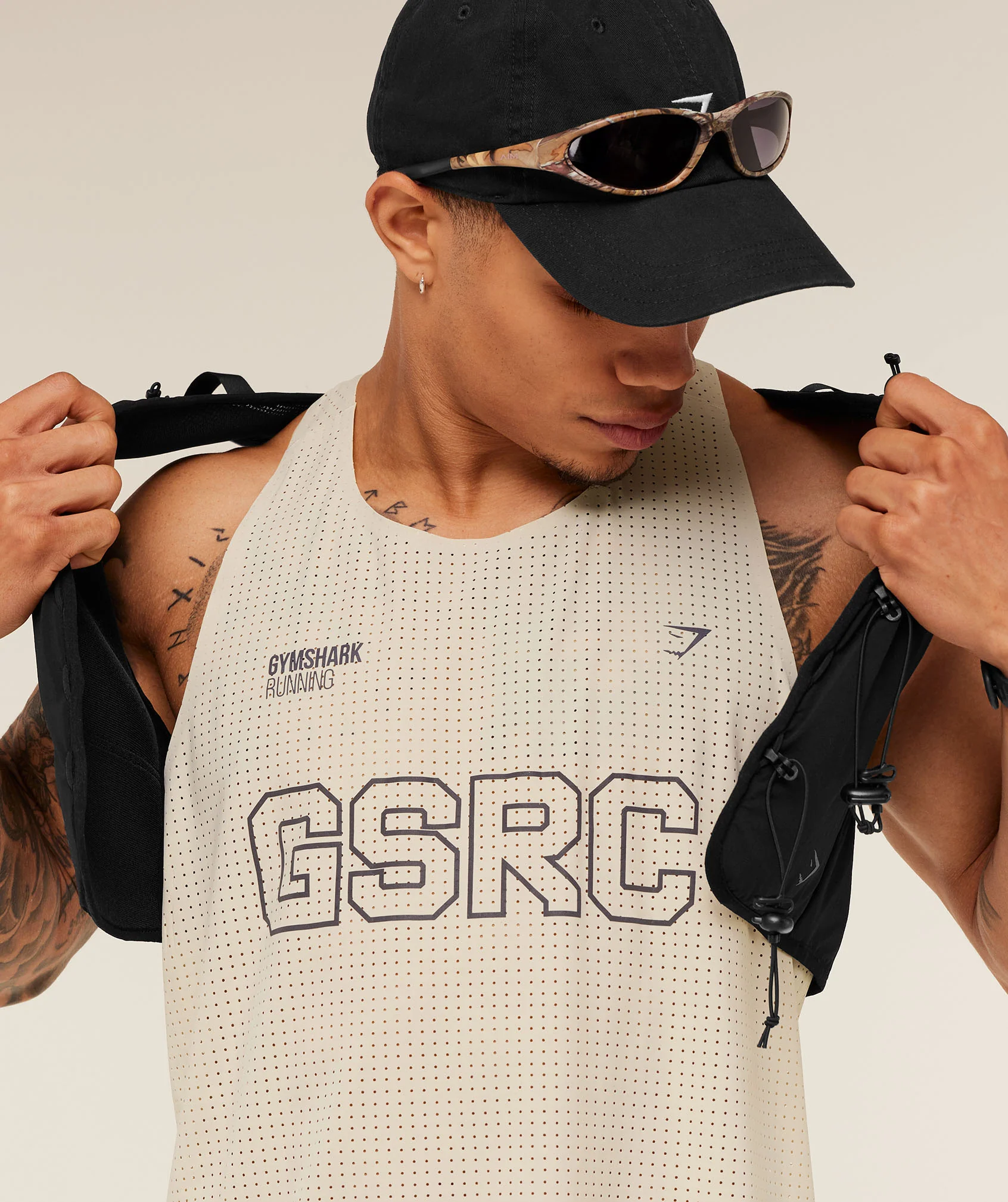 Gymshark Running Elite Race Vest - Pebble Grey - Image 5