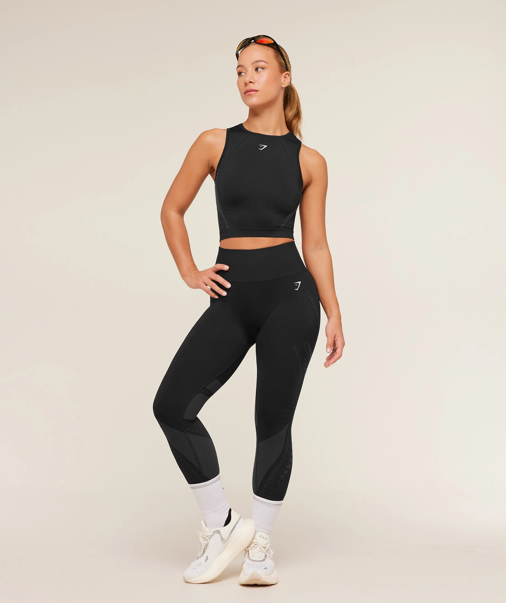 Gymshark Running Seamless Leggings - GS Black/GS Asphalt Grey - Image 4