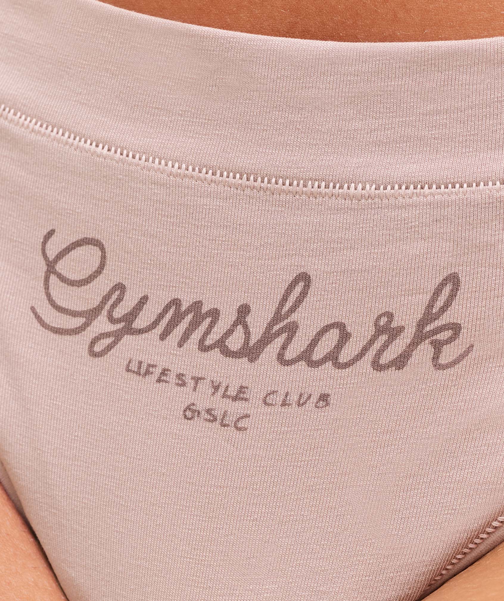 Gymshark Script Lifestyle Club Graphic Thong - Muted Pink - Image 5