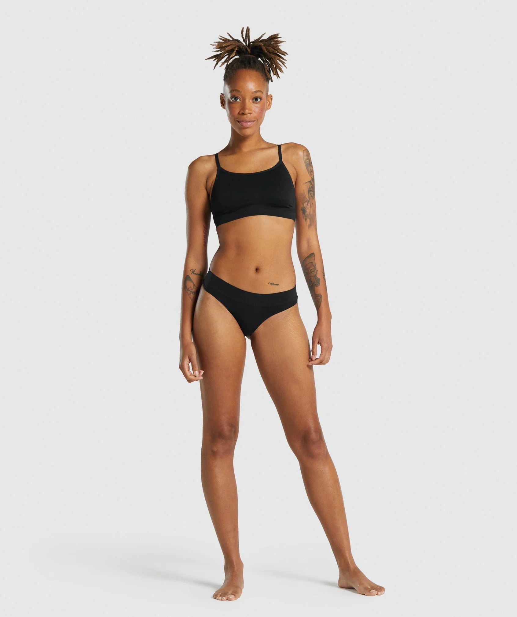 Gymshark Seamless Scoop Neck Bralette- Black - Image 4