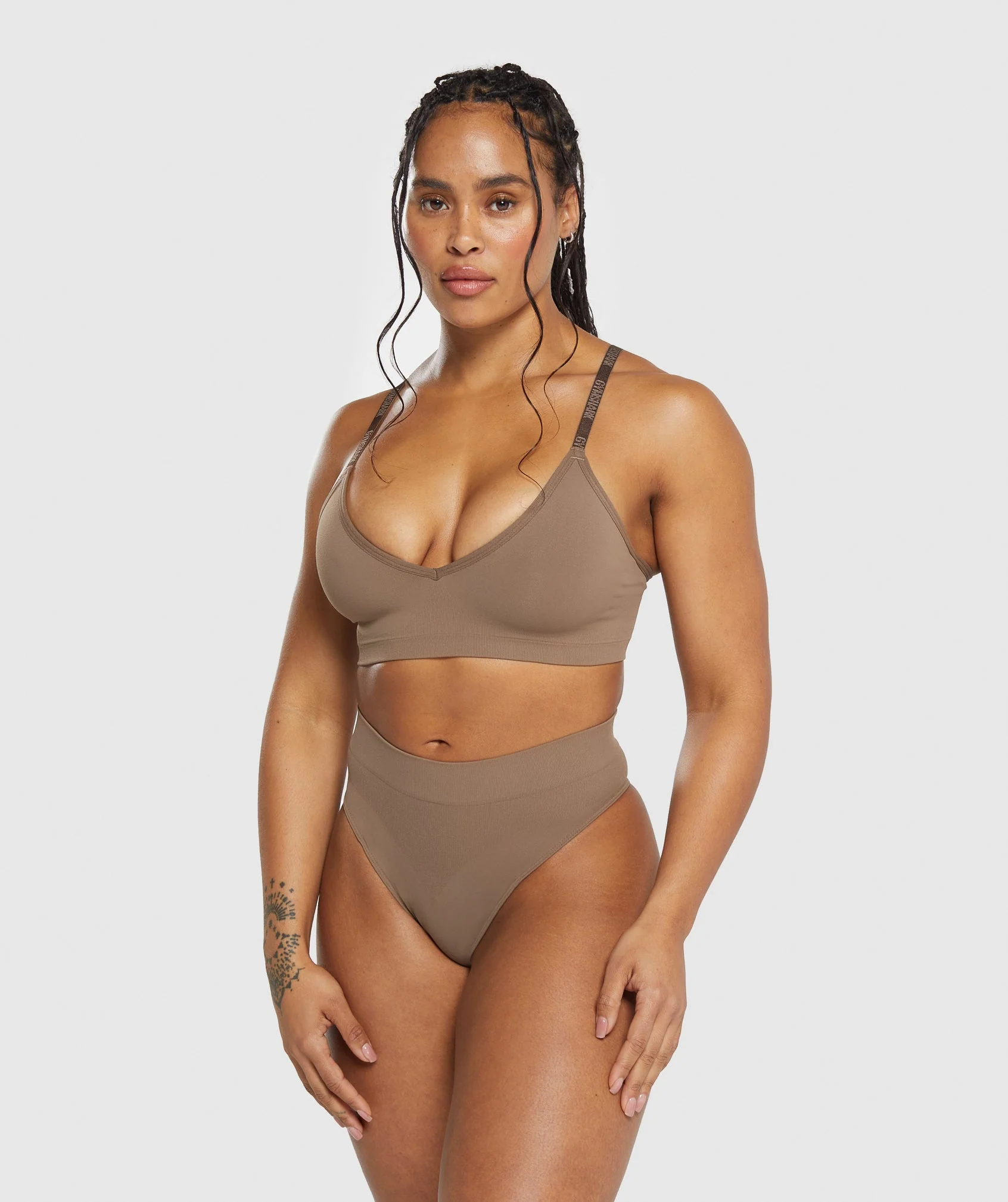Gymshark Seamless High Waisted Thong - Soul Brown - Image 4