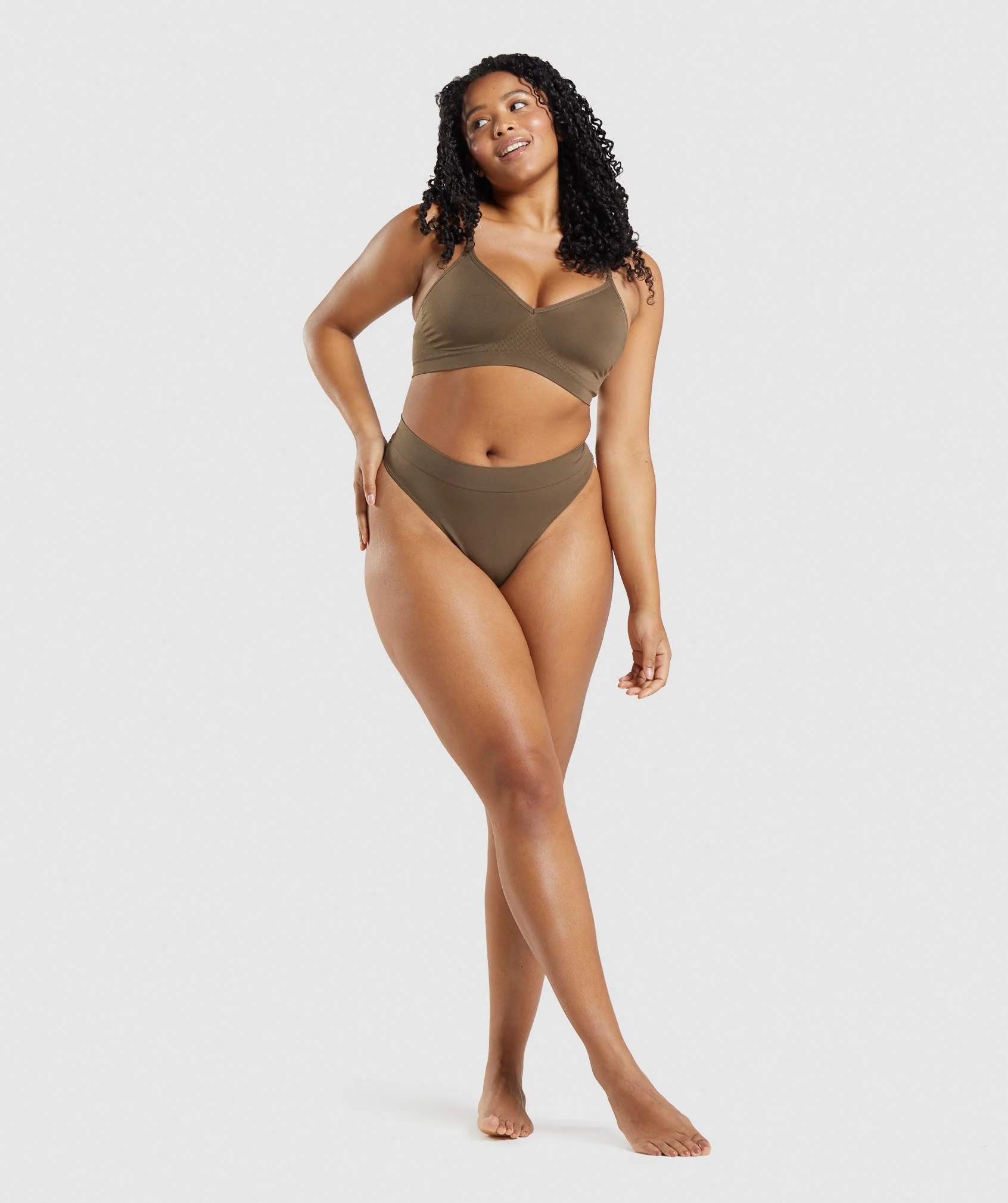Gymshark Seamless Low Neck Bralette - Walnut Brown - Image 4