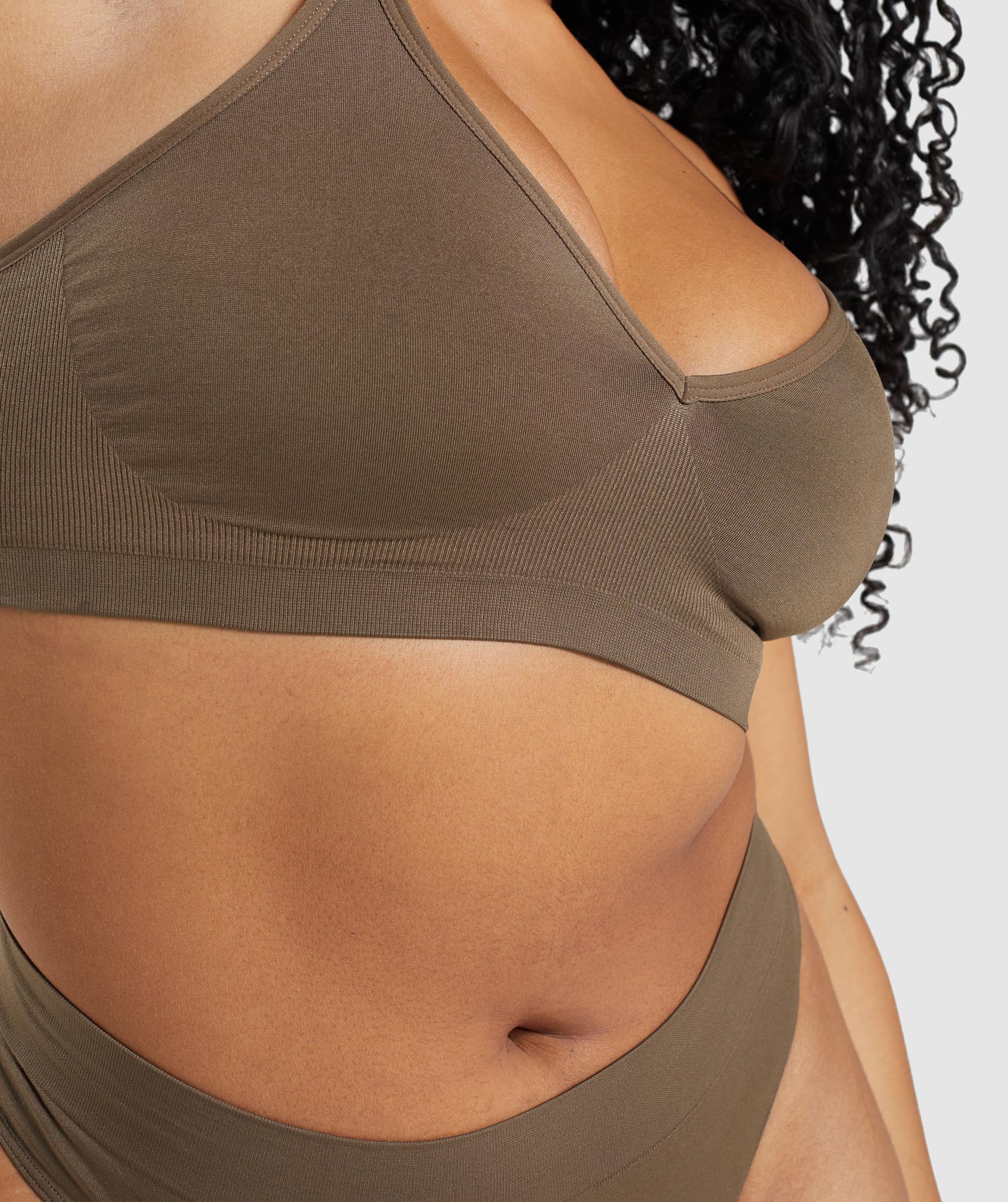 Gymshark Seamless Low Neck Bralette - Walnut Brown - Image 6
