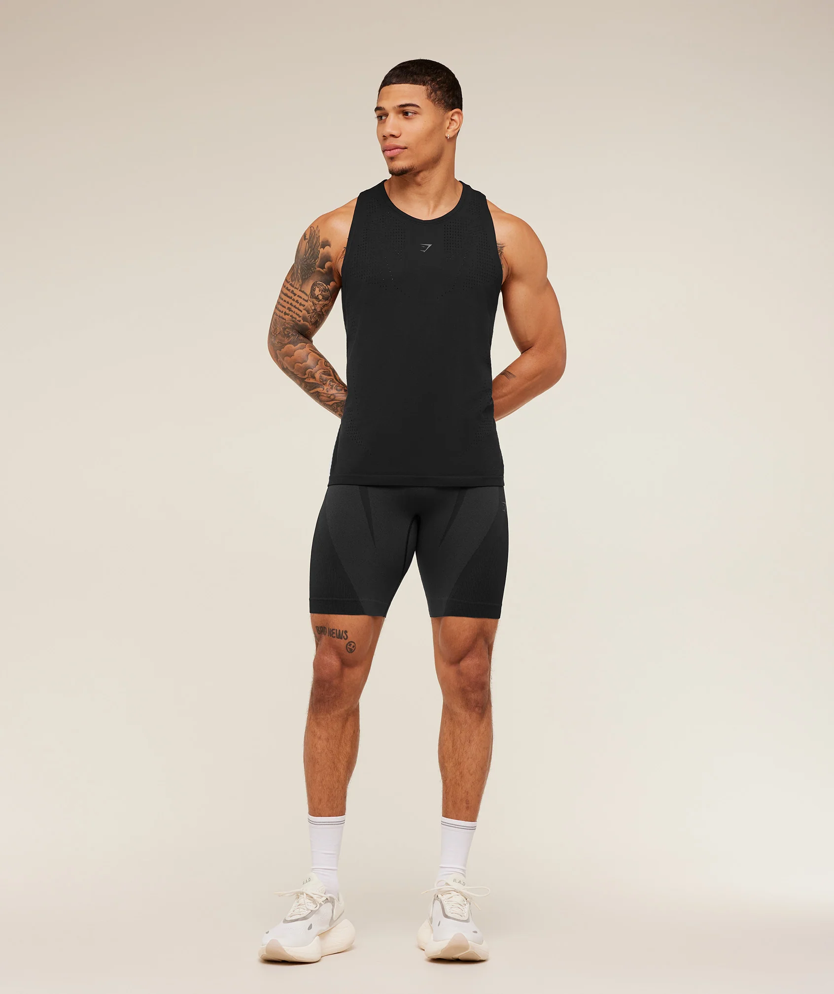 Gymshark Seamless Running Half Tight - Black/Grey - Image 8