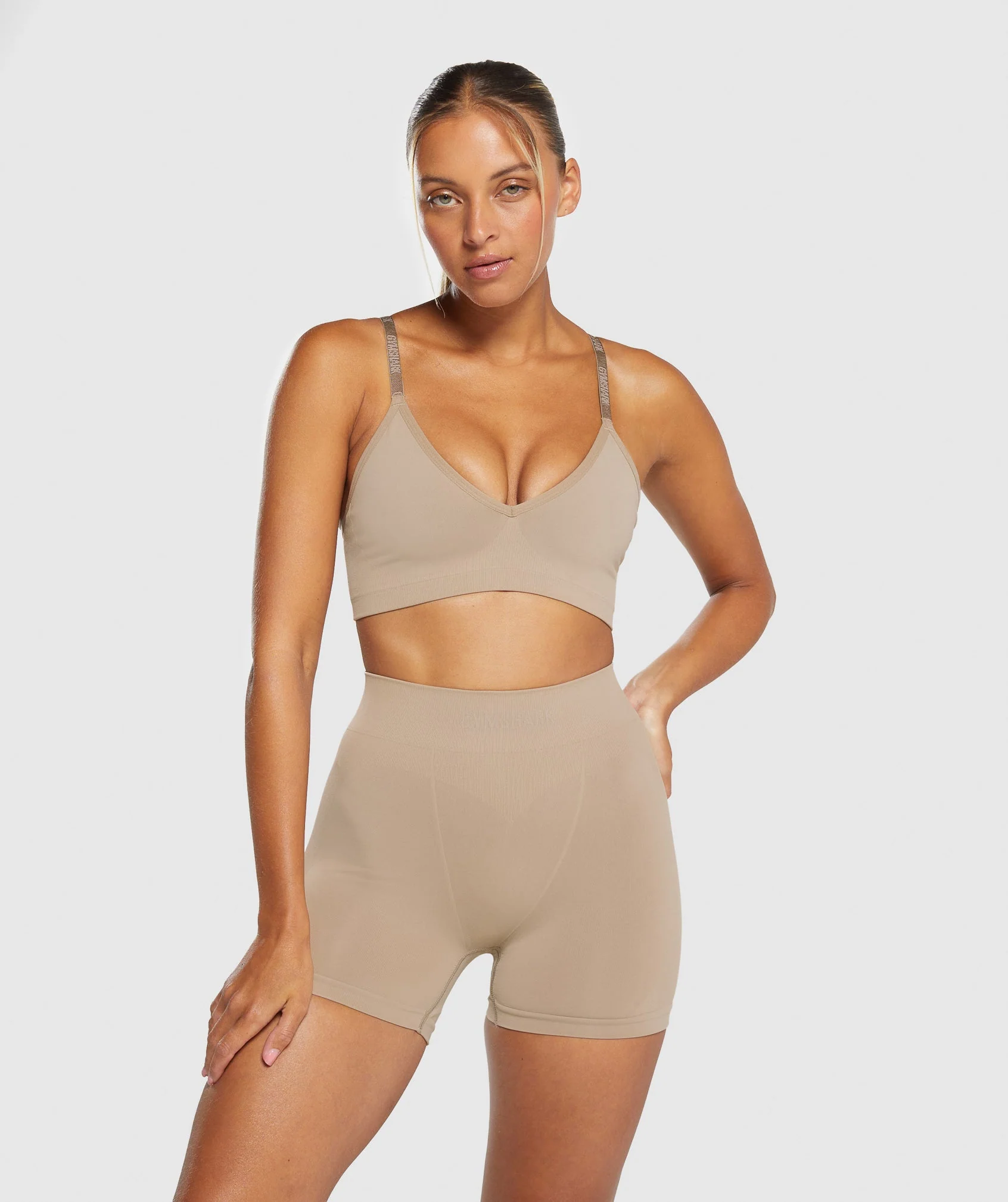 Gymshark Seamless V Neck Bralette - Cement Brown - Image 4