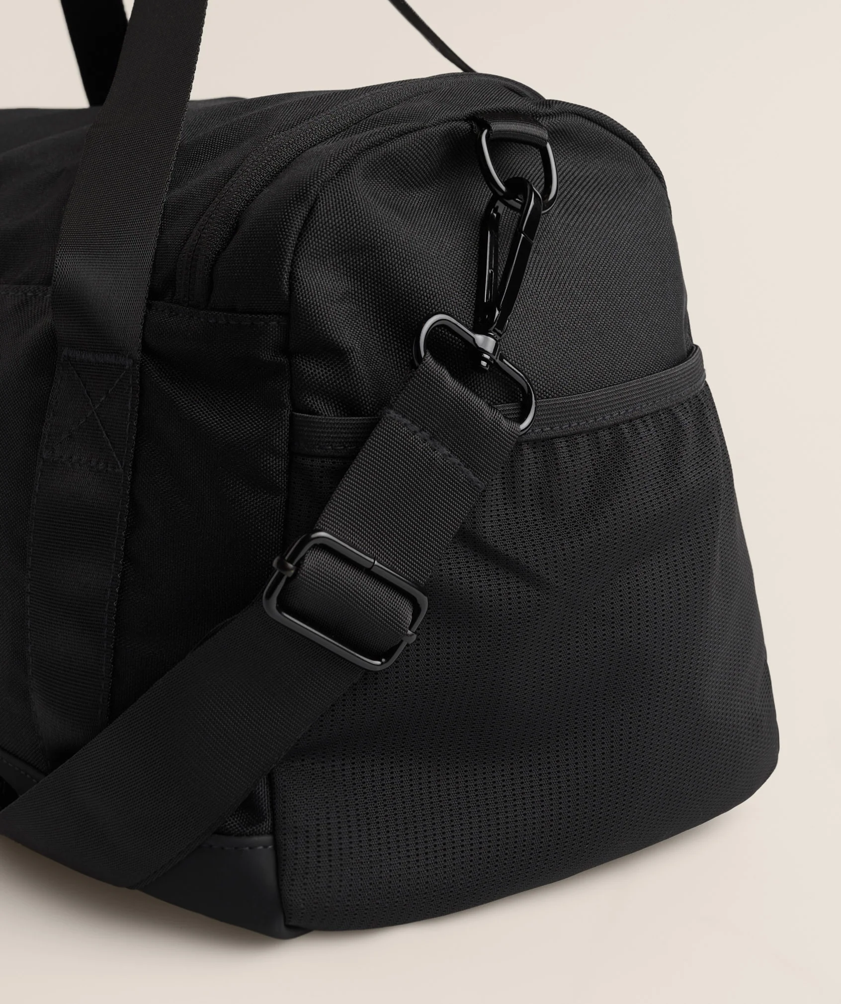 Gymshark Everyday Holdall Small - Black - Image 6
