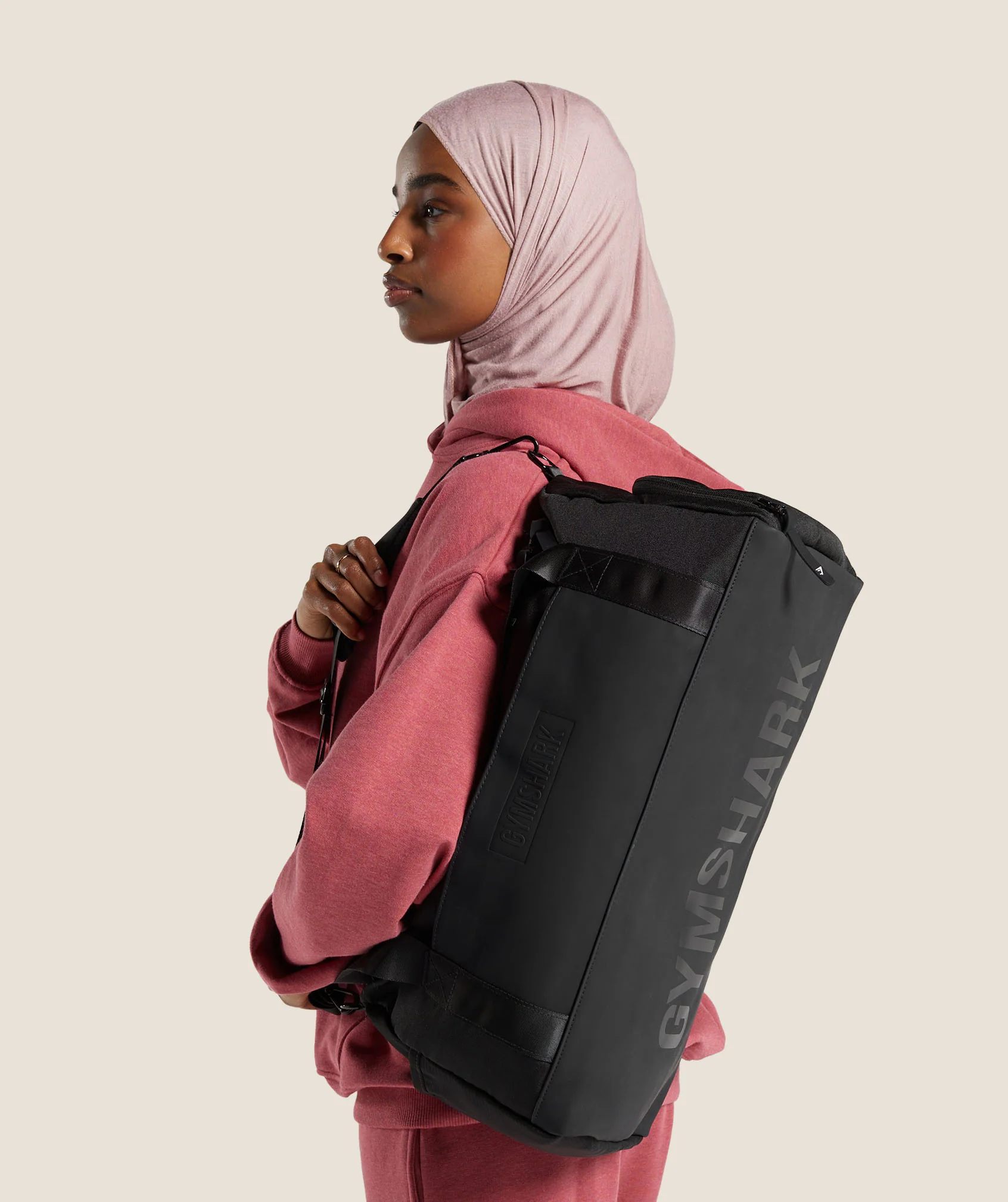 Gymshark Everyday Holdall Small - Black - Image 8