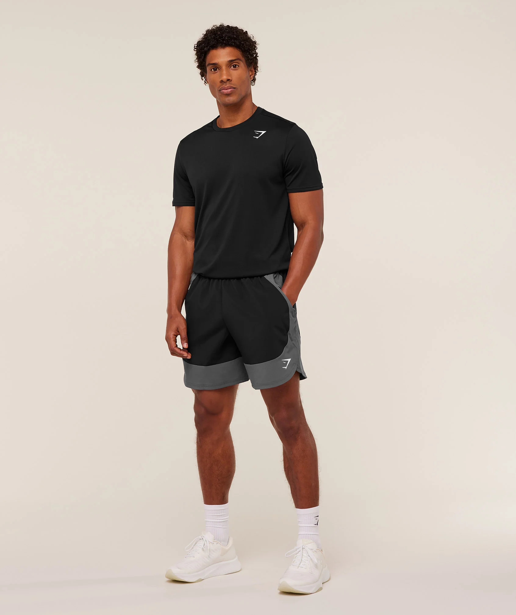 Gymshark Sport 25 Block 7" Shorts - Black/Dark Grey - Image 4