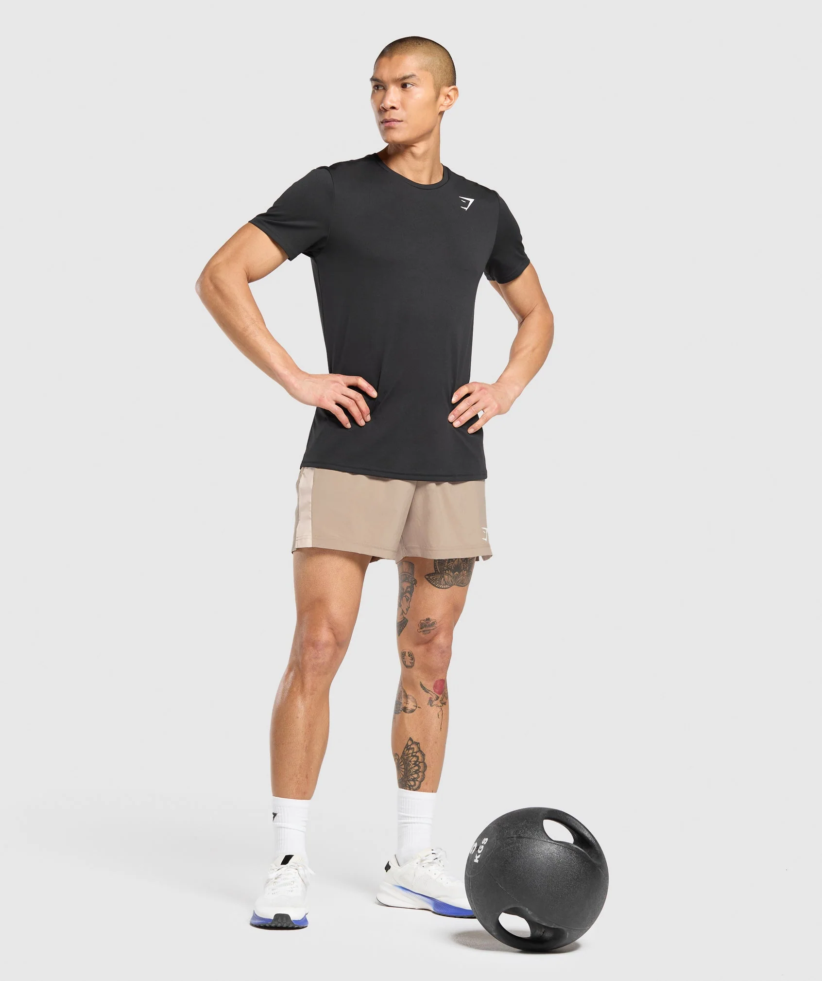 Gymshark Sport  5" Shorts - Cement Brown/Pebble Grey - Image 4