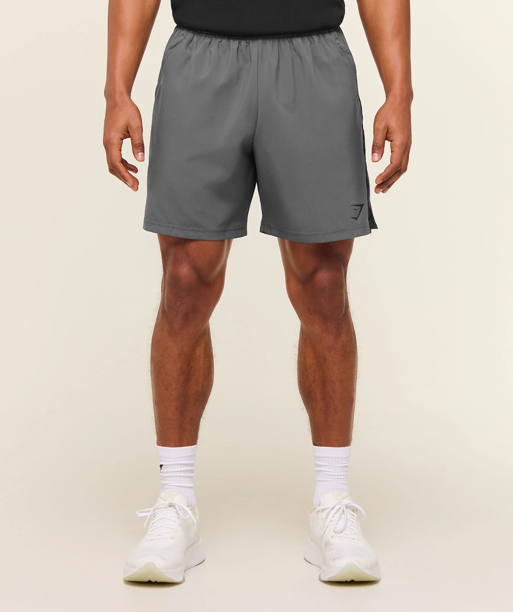 Gymshark Sport  7" Shorts - Dark Grey/Black