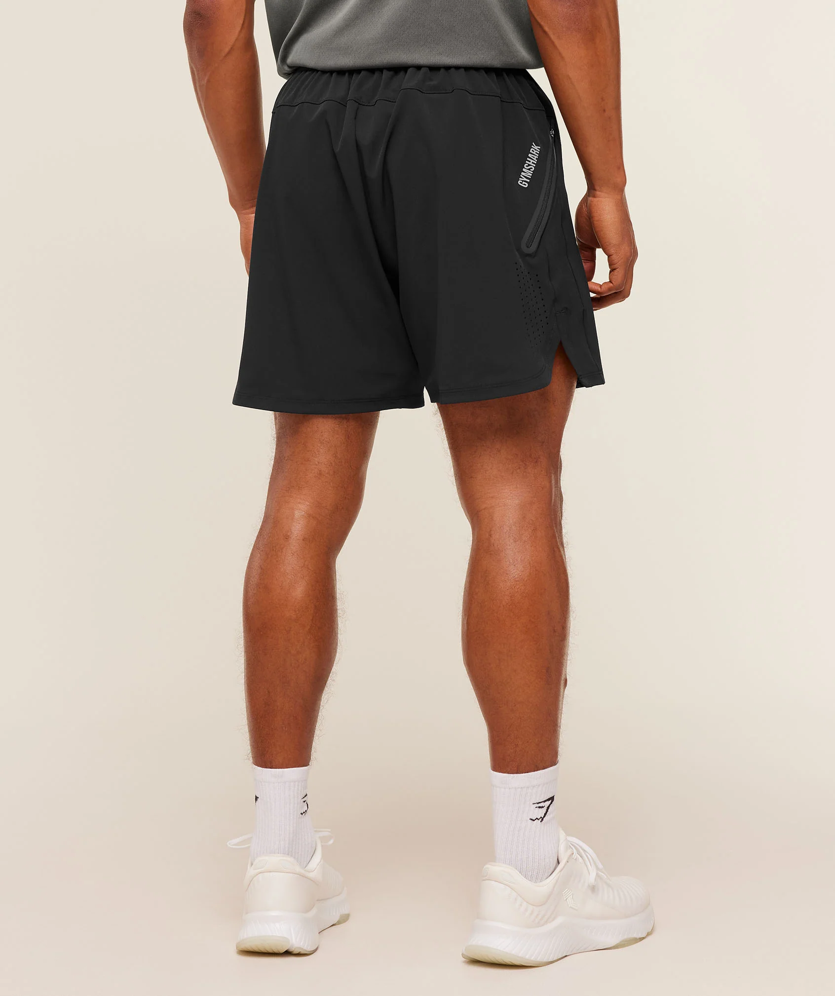 Gymshark Sport Hybrid 6" Shorts - Black - Image 3
