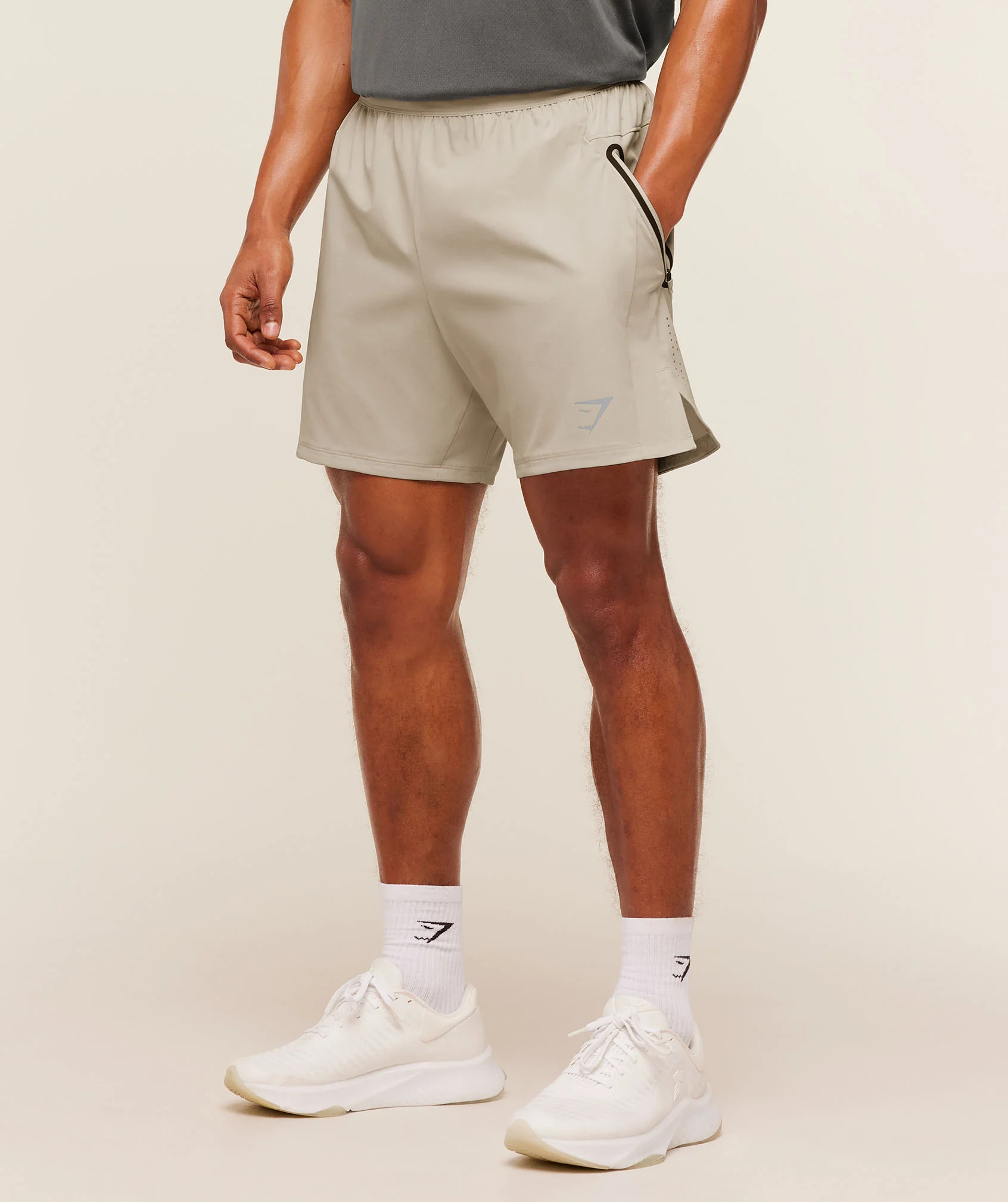 Gymshark Sport Hybrid 6" Shorts - Pebble Grey