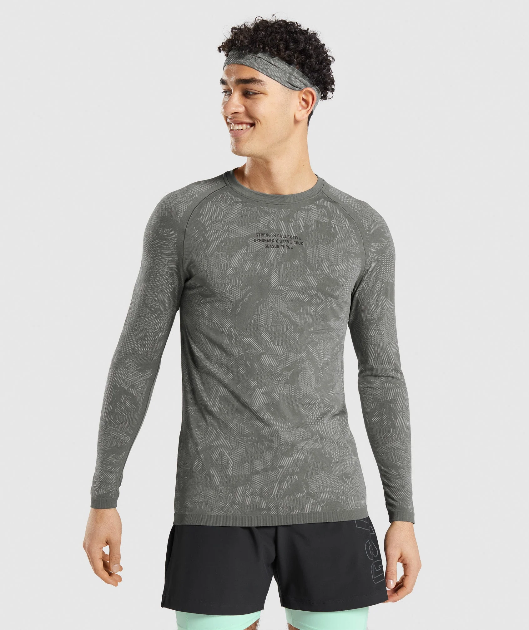 Gymshark //Steve Cook Long Sleeve Seamless T-Shirt - Charcoal Grey/Smokey Grey