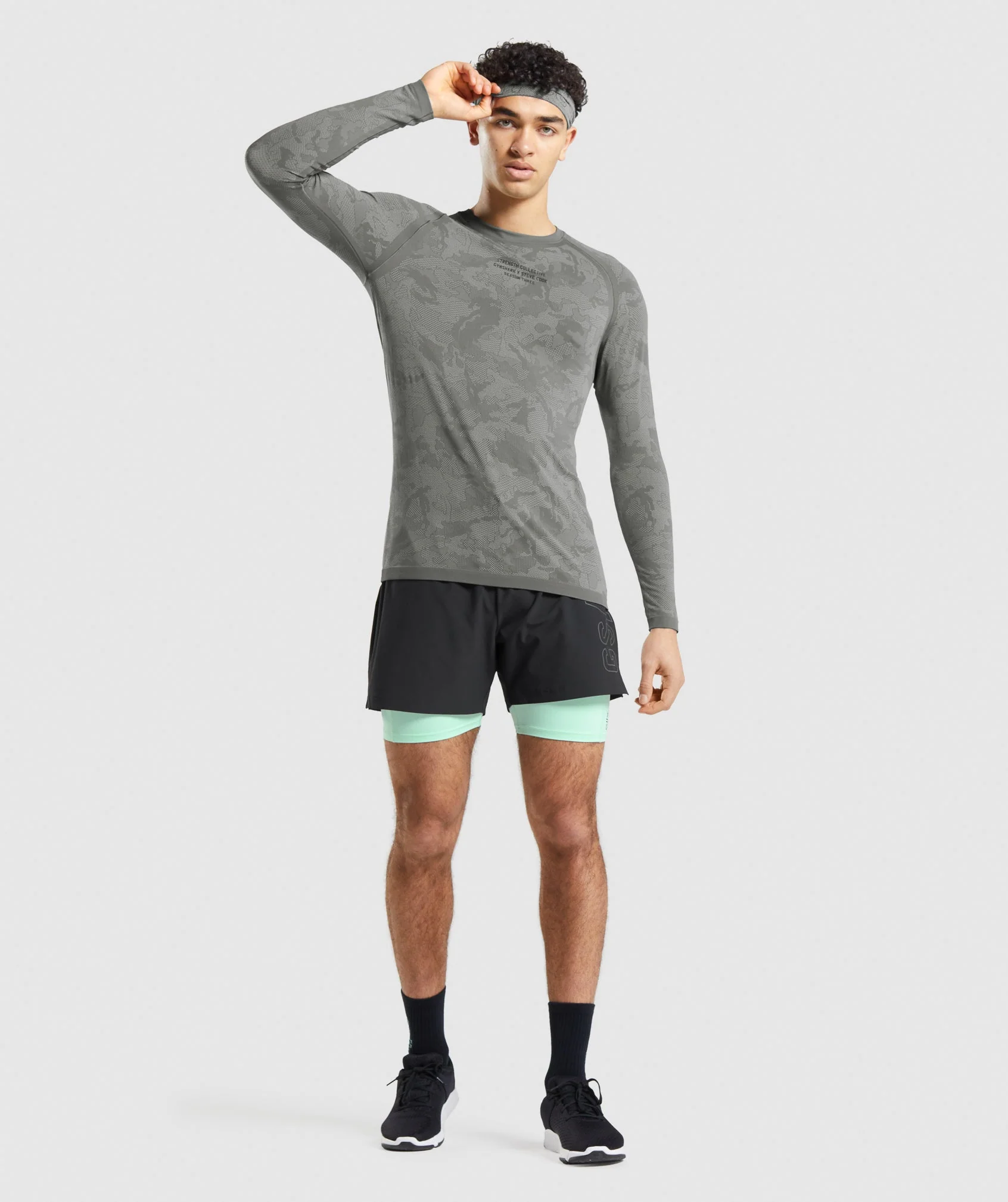 Gymshark //Steve Cook Long Sleeve Seamless T-Shirt - Charcoal Grey/Smokey Grey - Image 4