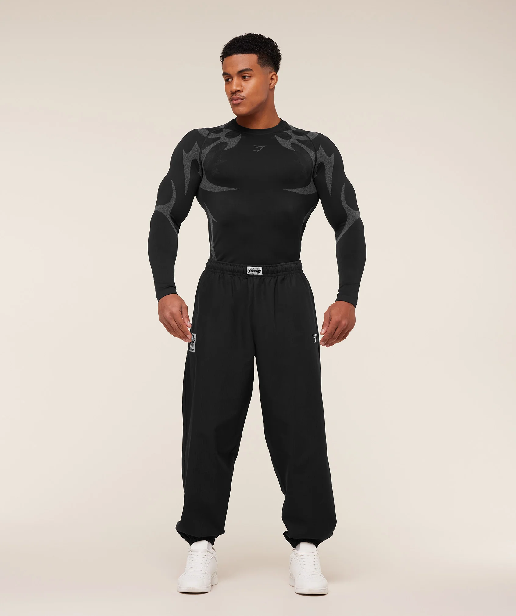 Gymshark Storm Seamless Long Sleeve T-Shirt - Black/Pitch Grey - Image 5