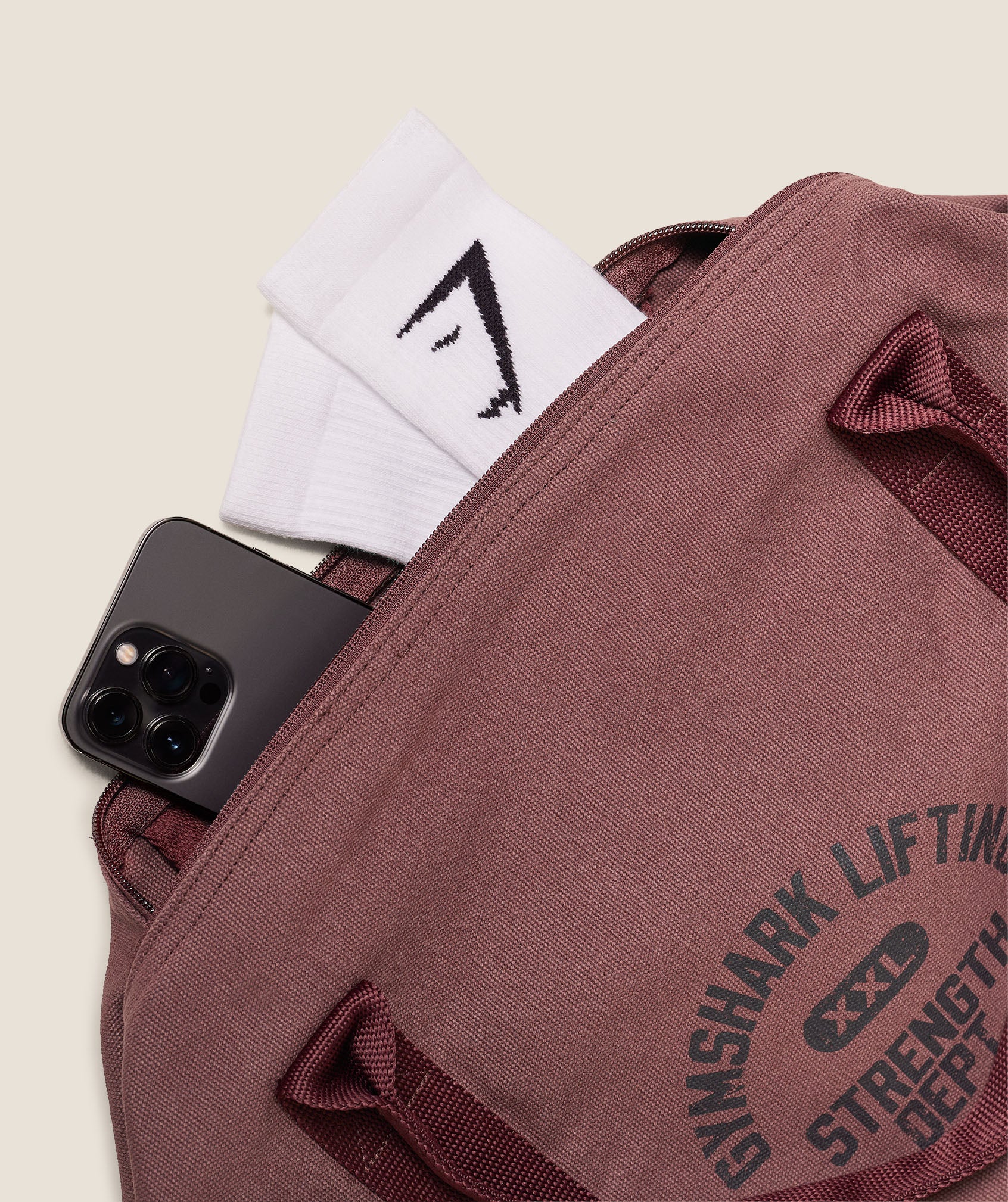 Gymshark Strength Dept Canvas Duffle Bag - Burgundy Brown - Image 5