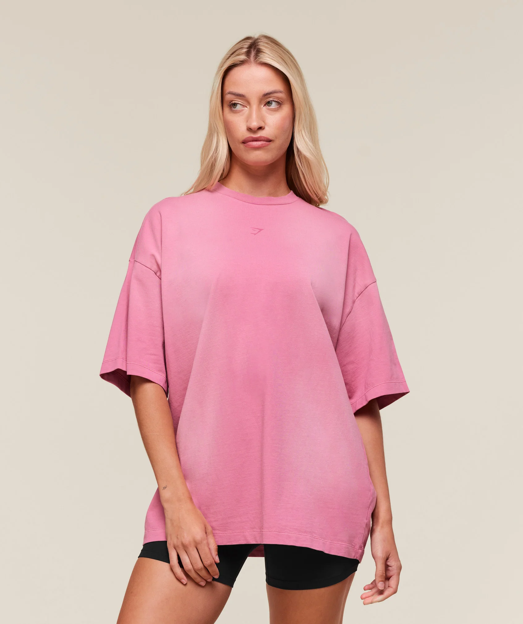 Gymshark Summer Tie-Dye Graphic Oversized T-Shirt - Sunset Pink/Wash - Image 6
