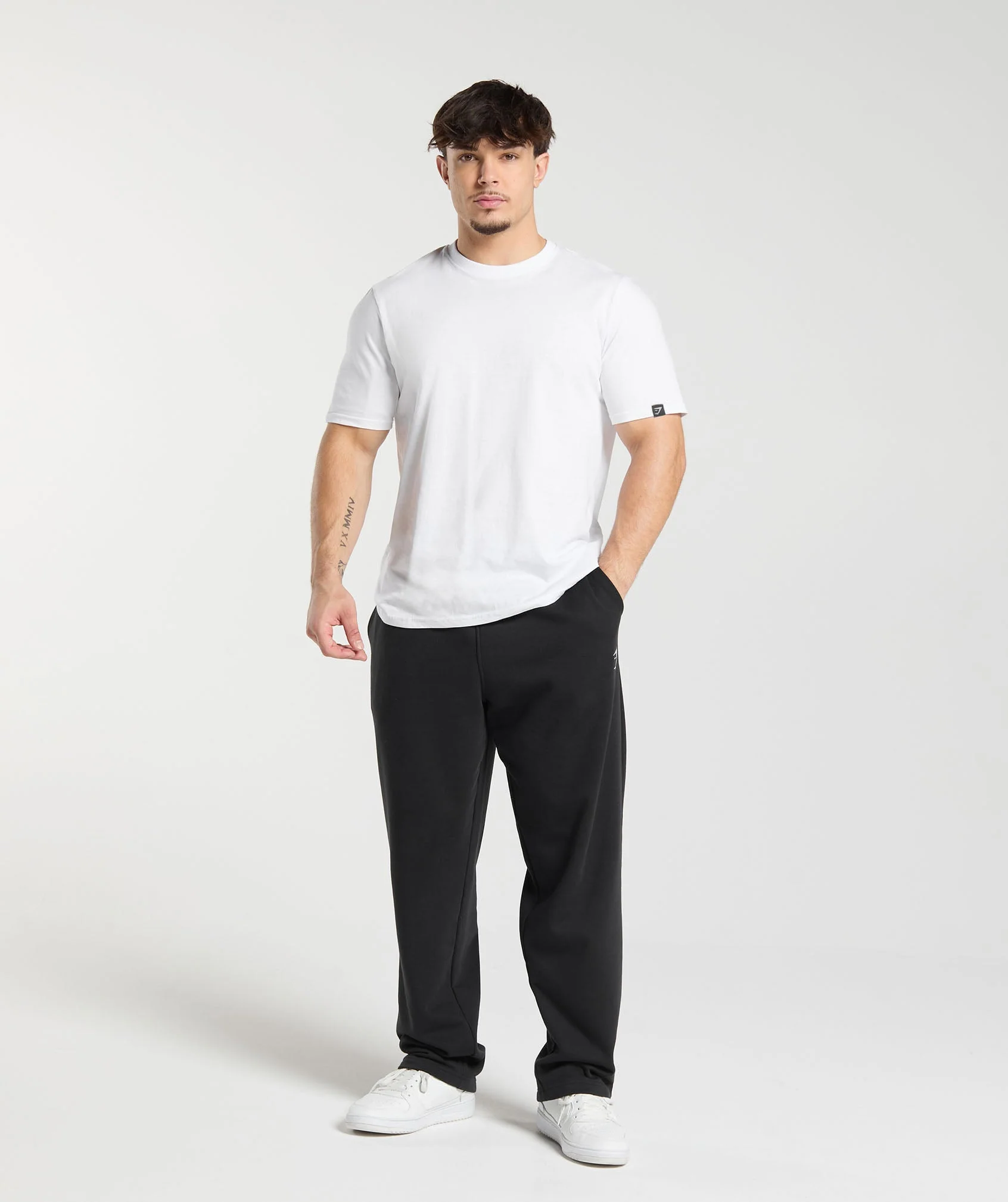 Gymshark T-Shirt 2 Pack - White/Black - Image 5