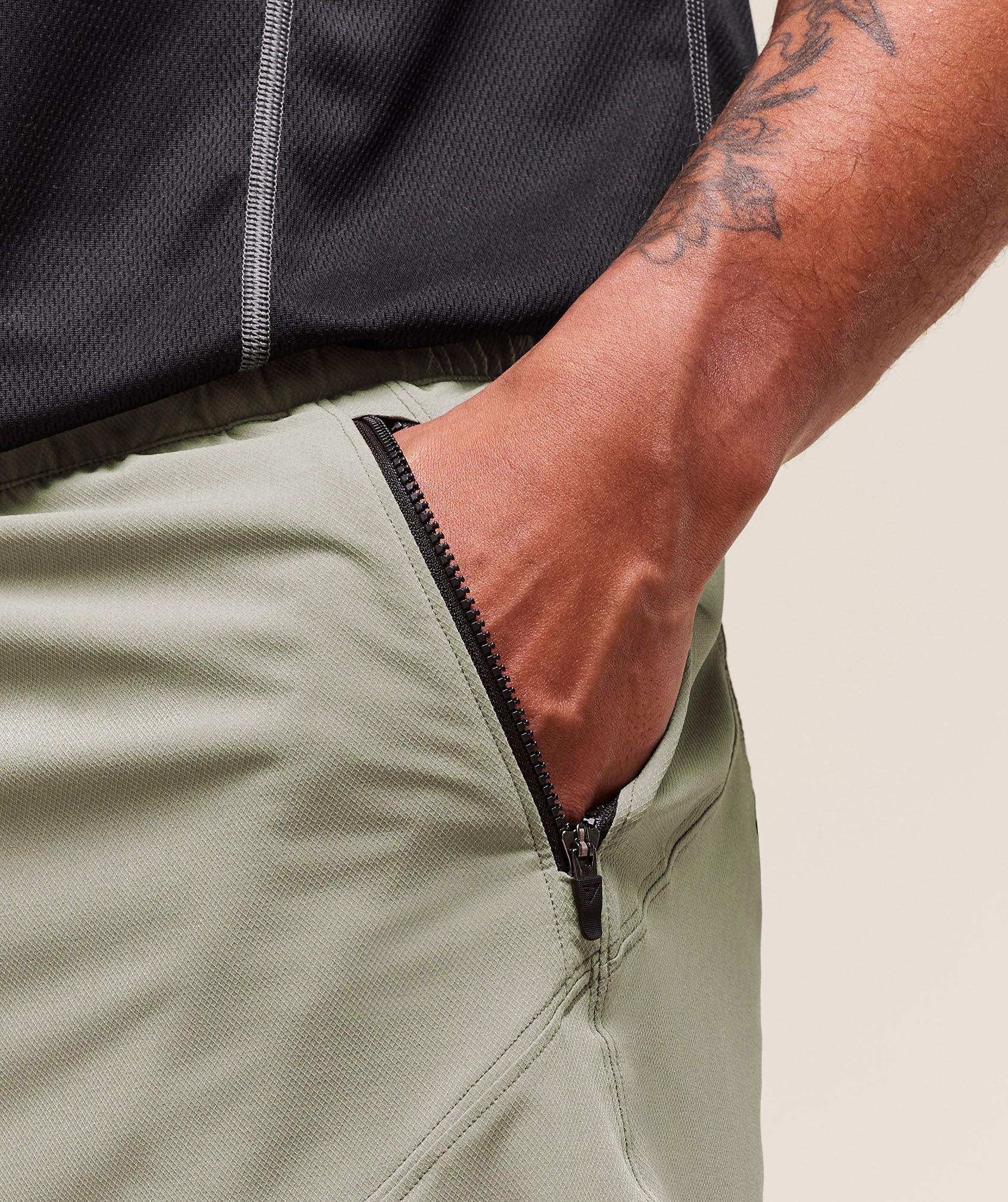 Gymshark Tactical 6" Short - Chalk Green - Image 6