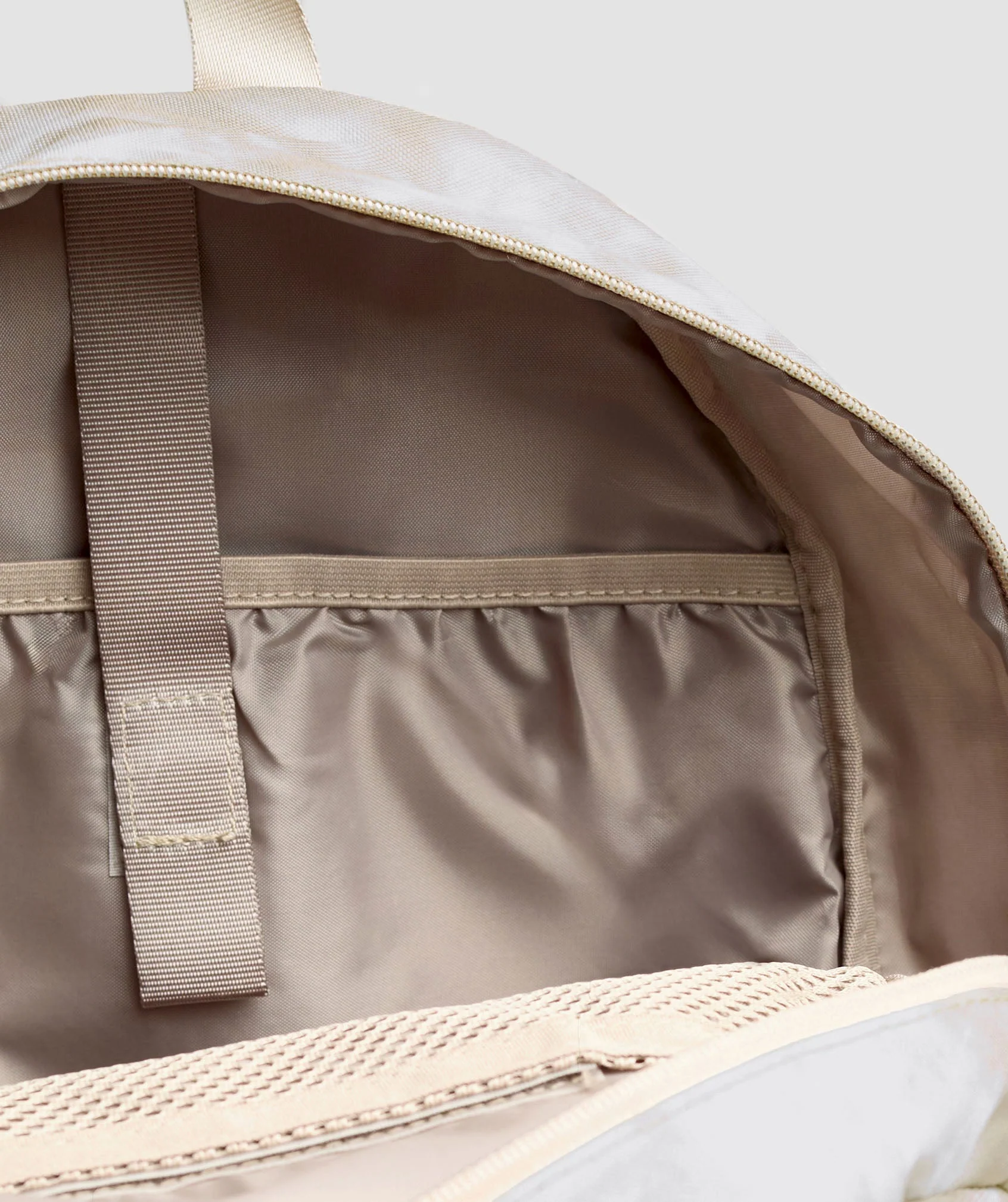 Gymshark Tie Dye Everyday Backpack - Sand Brown - Image 4