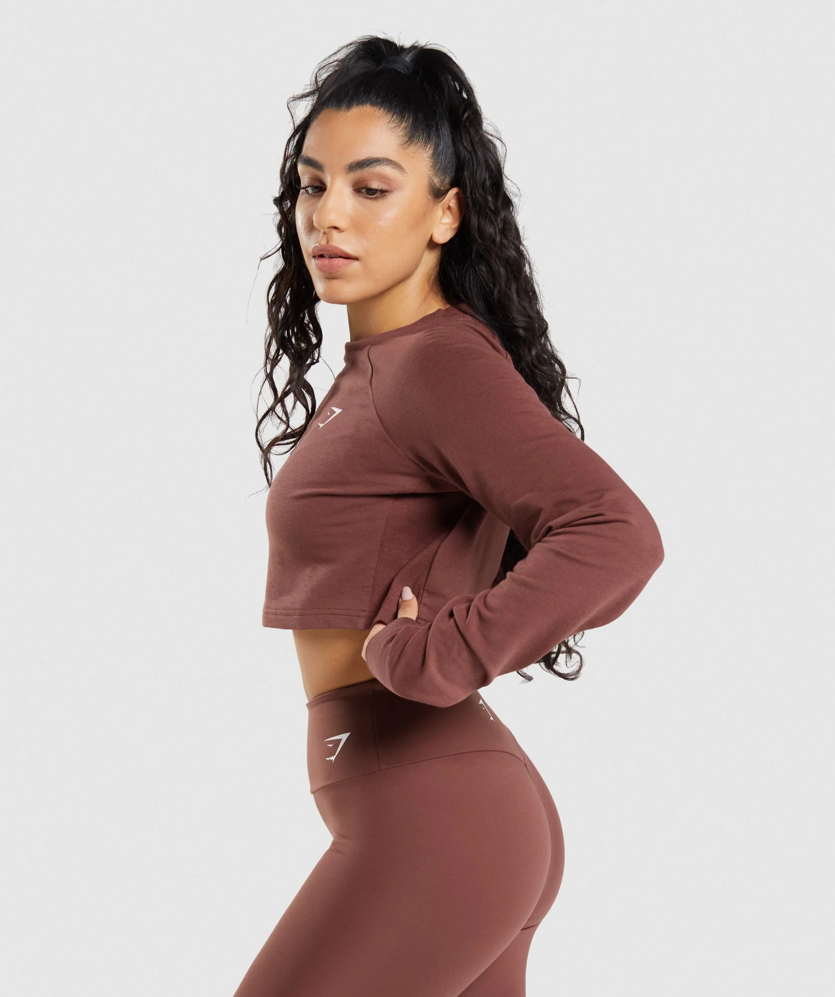 Gymshark Training Cropped Sweater - Cherry Brown - Image 3