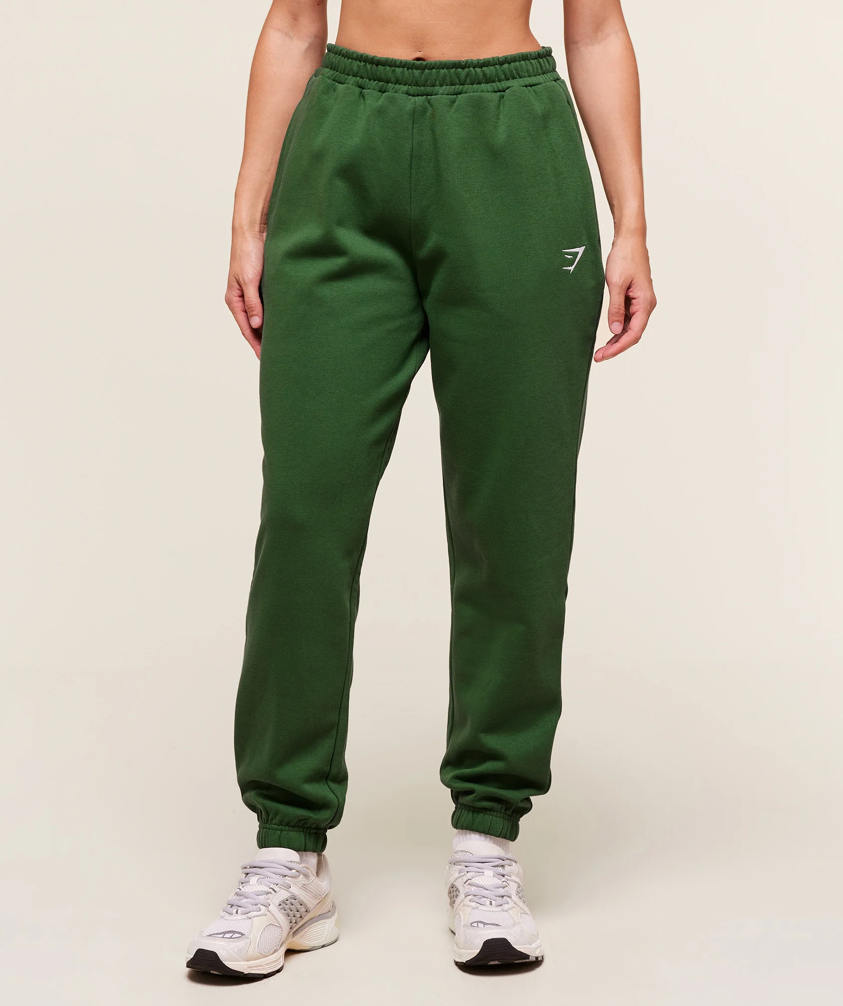 Gymshark Training Regular Fleece Joggers - Athletic Green - Image 2