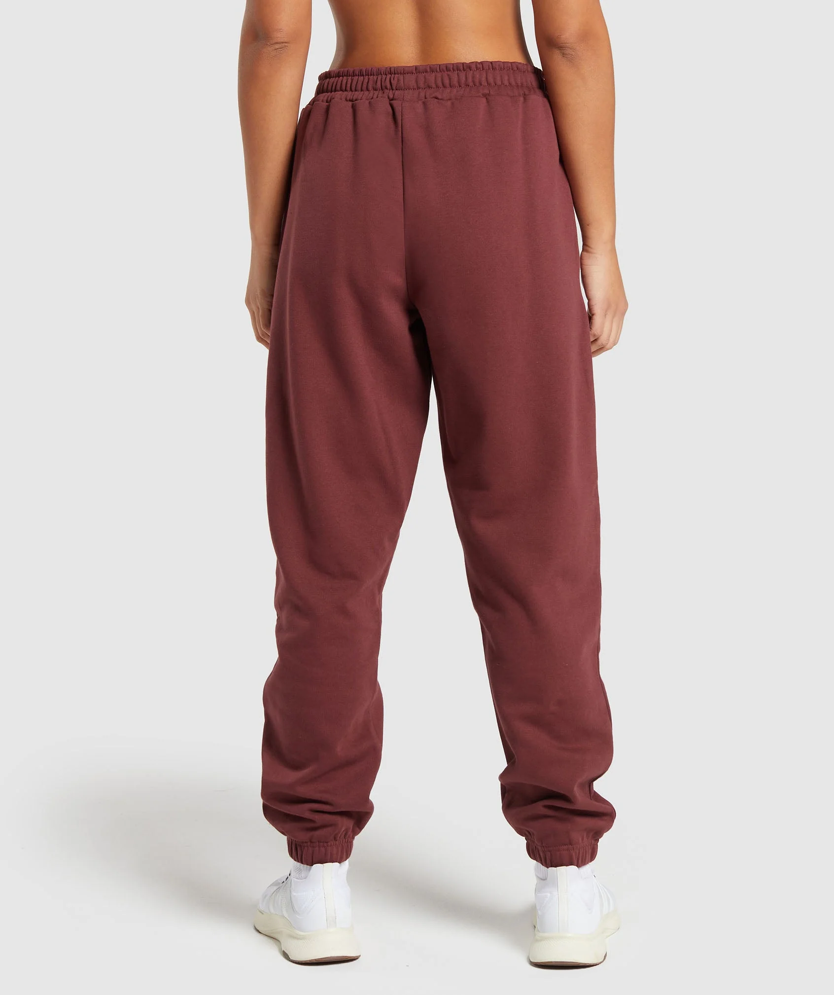 Gymshark Training Regular Fleece Joggers - Burgundy Brown - Image 2