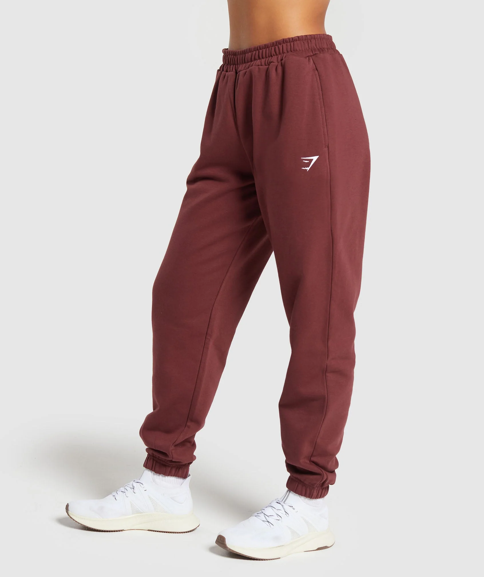 Gymshark Training Regular Fleece Joggers - Burgundy Brown - Image 3