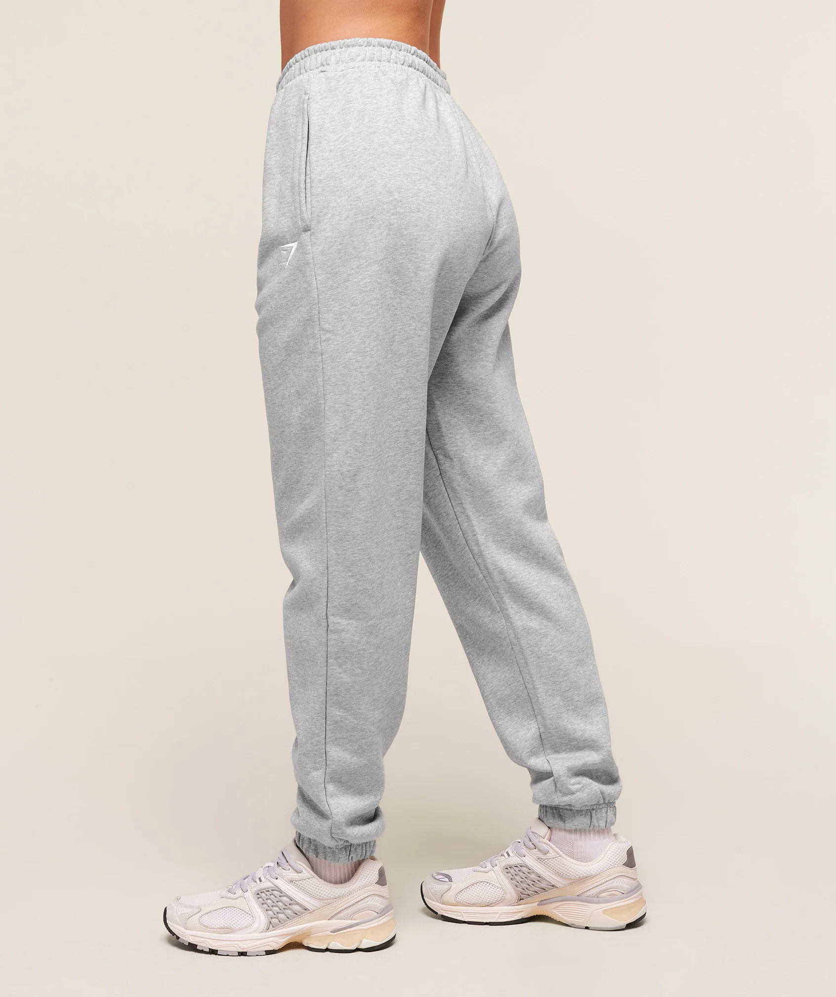 Gymshark Training Fleece Short Jogger - Light Grey Core Marl - Image 3