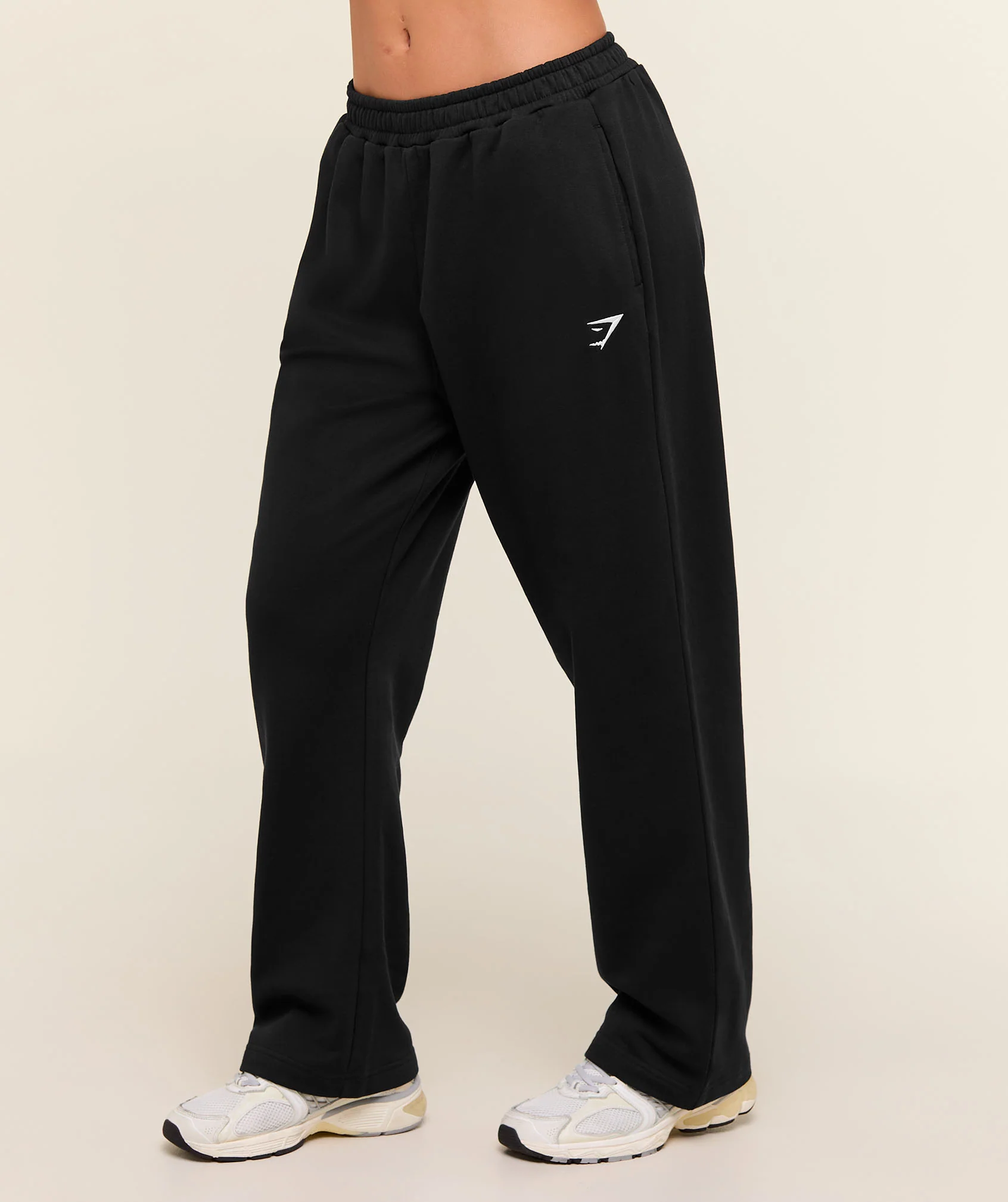 Gymshark Training Fleece Straight Leg Regular Joggers - Black - Image 3