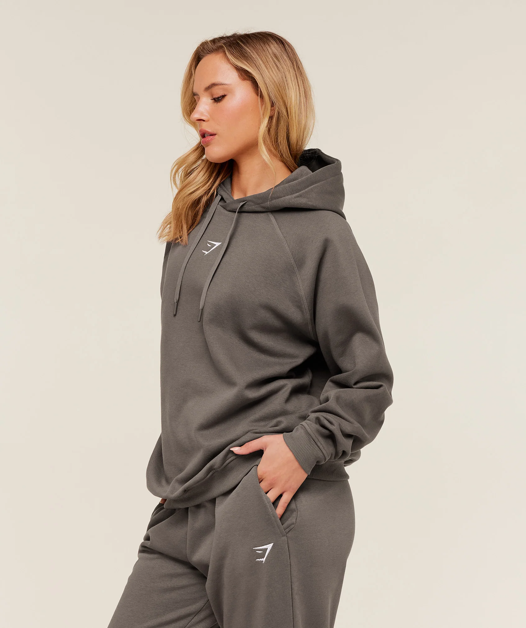 Gymshark Training Oversized Fleece Hoodie - Cool Brown - Image 3