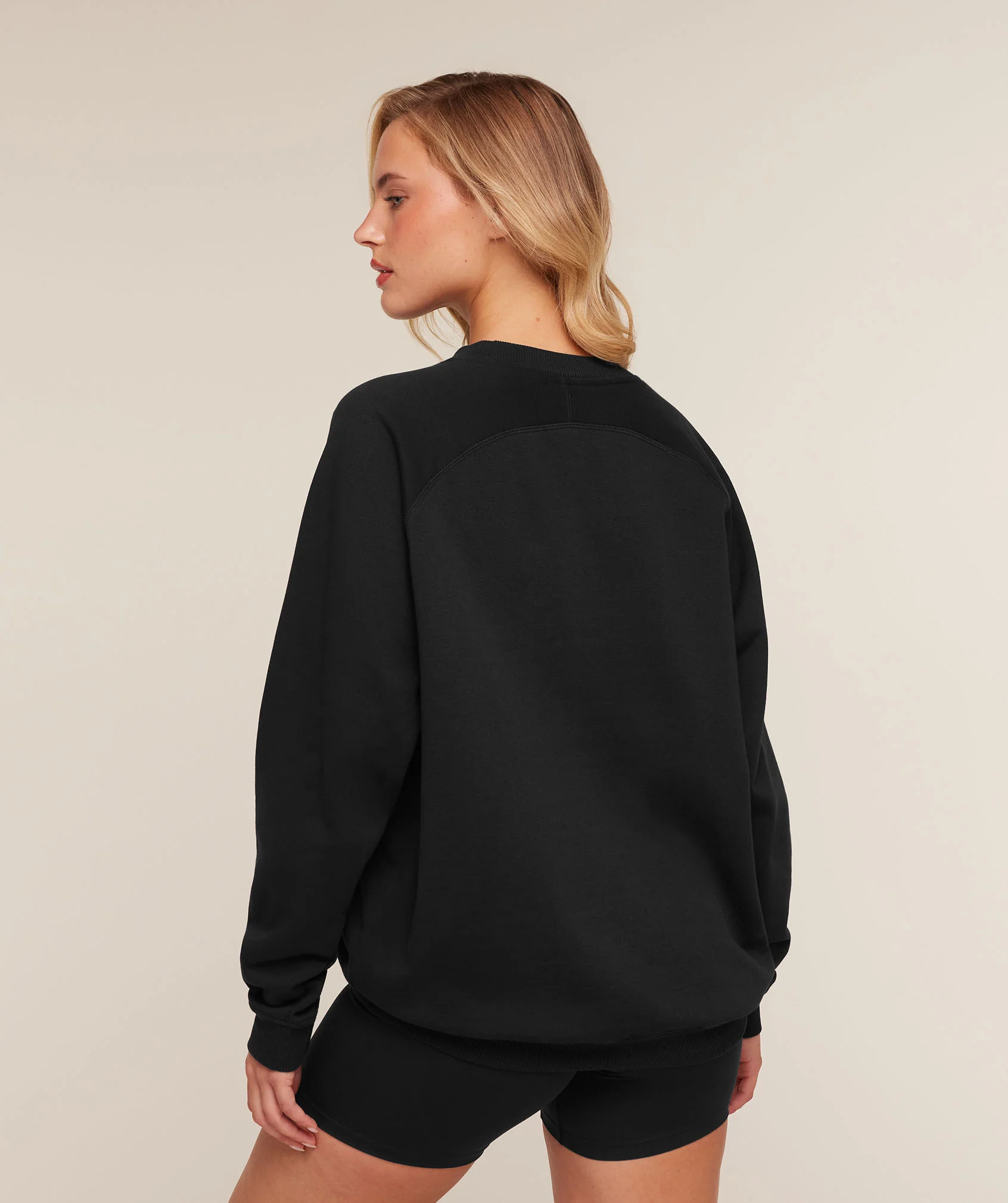 Gymshark Training Oversized Fleece Sweatshirt - Black - Image 2
