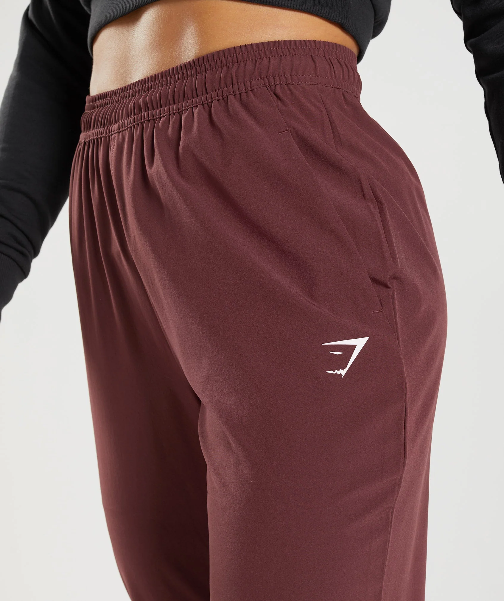 Gymshark Training Woven Joggers - Cherry Brown - Image 3