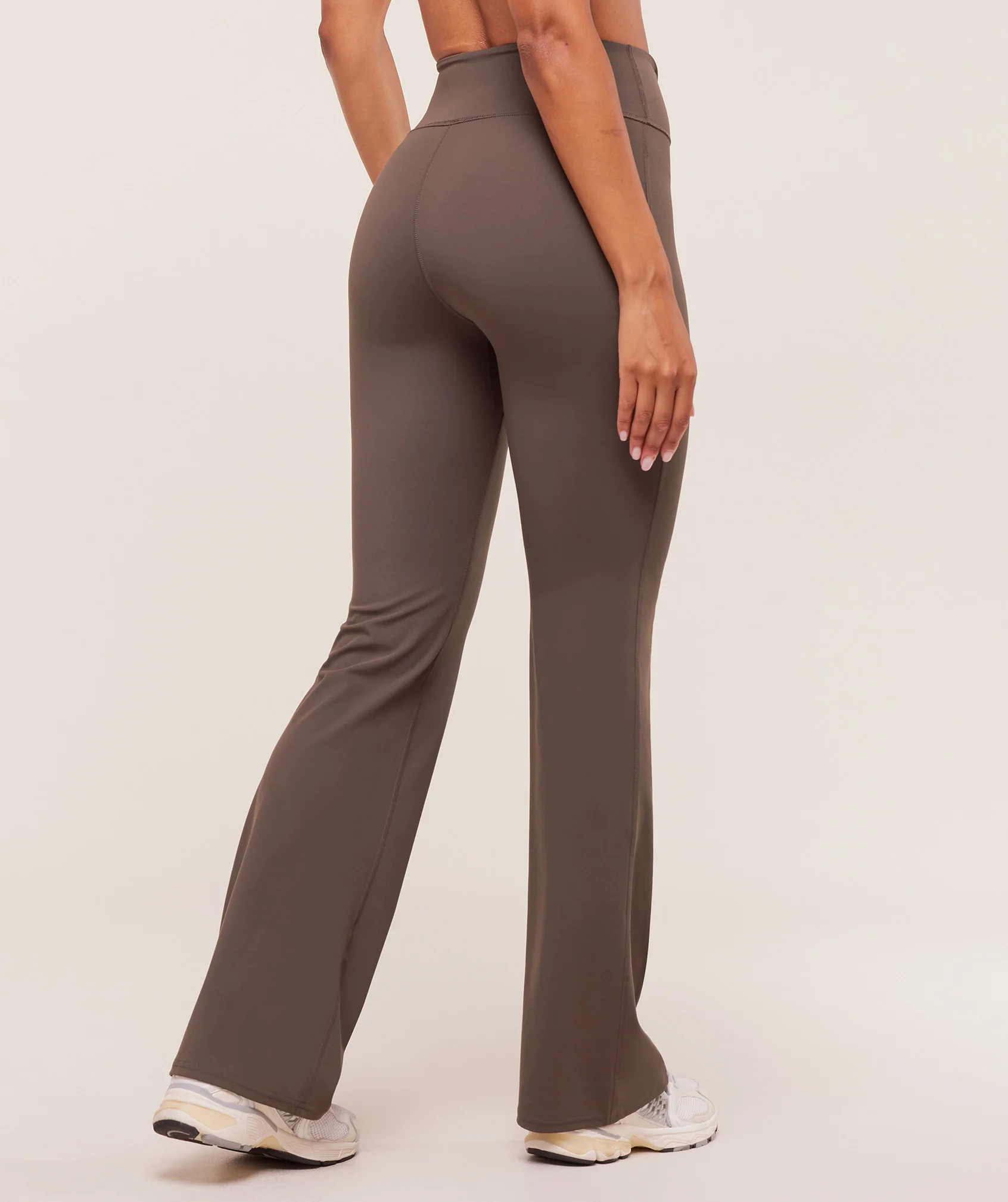 Gymshark Twist Front Straight Leg Leggings - Walnut Brown - Image 3