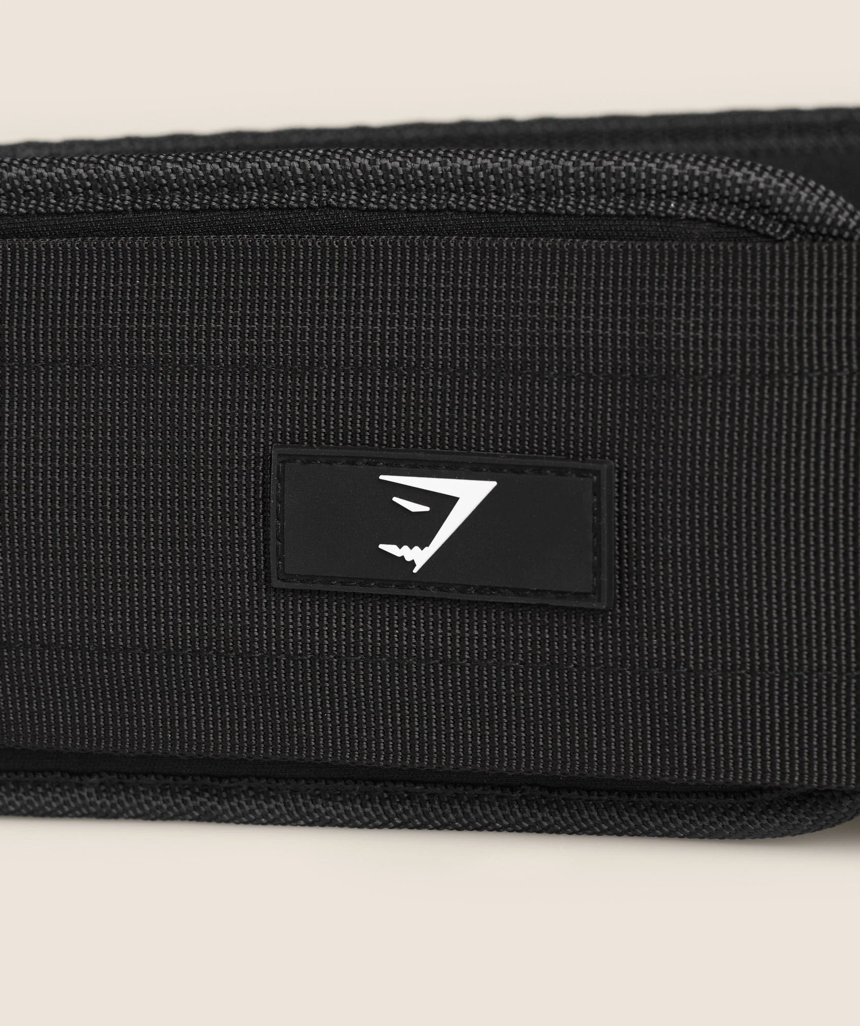 Gymshark Velcro Weightlifting Belt - Black - Image 4