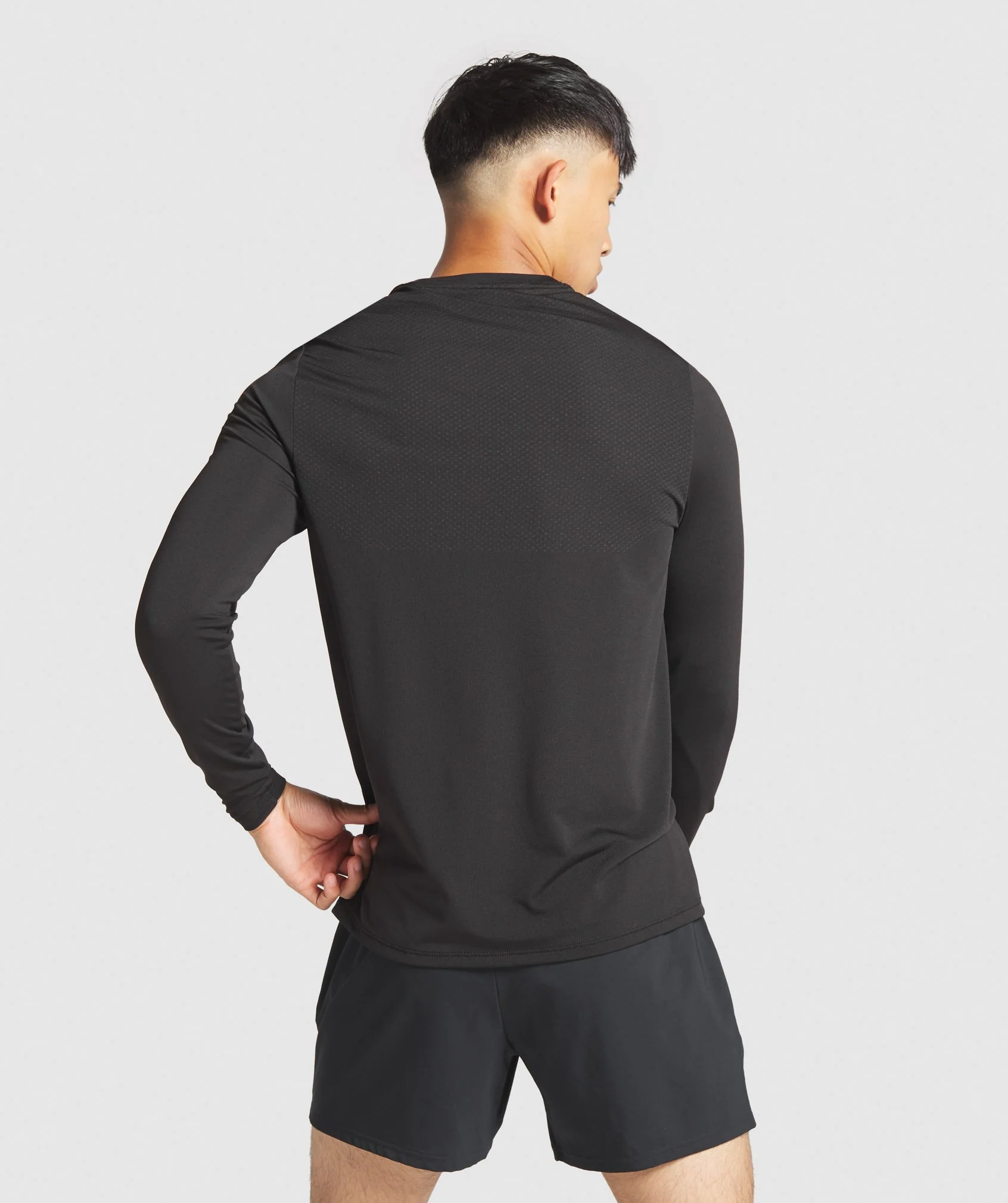 Gymshark Vital Long Sleeve T-Shirt - Black Marl - Image 2