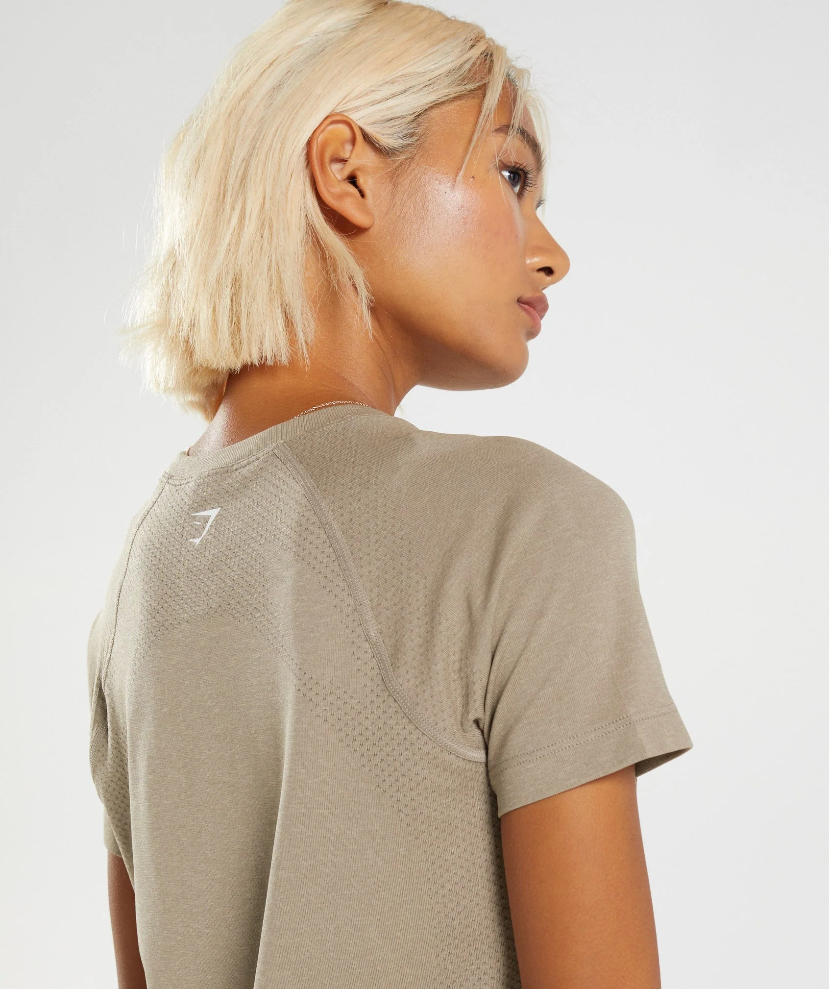 Gymshark Vital Seamless 2.0 Light T-Shirt - Vanilla Brown Marl - Image 6