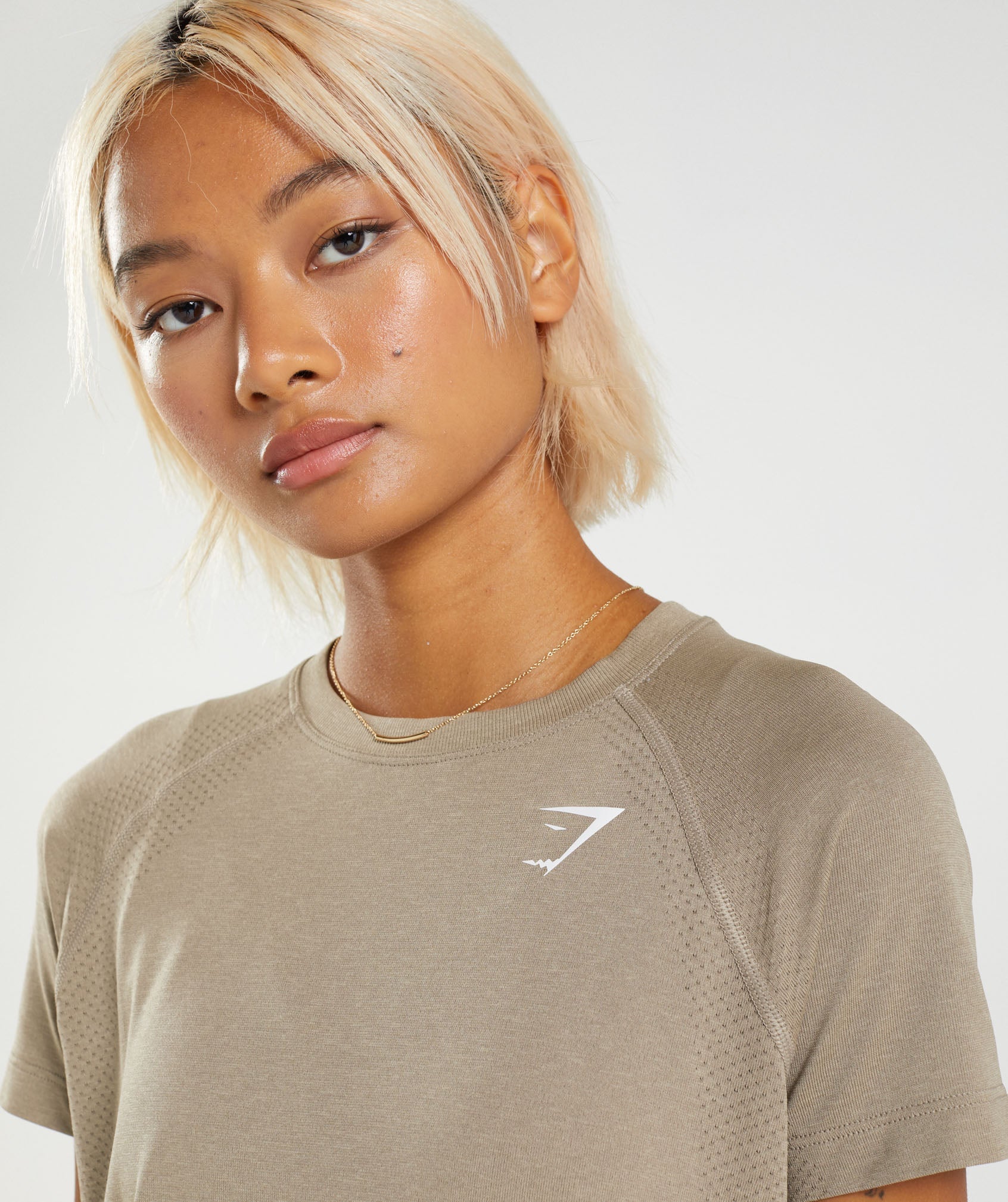Gymshark Vital Seamless 2.0 Light T-Shirt - Vanilla Brown Marl - Image 7