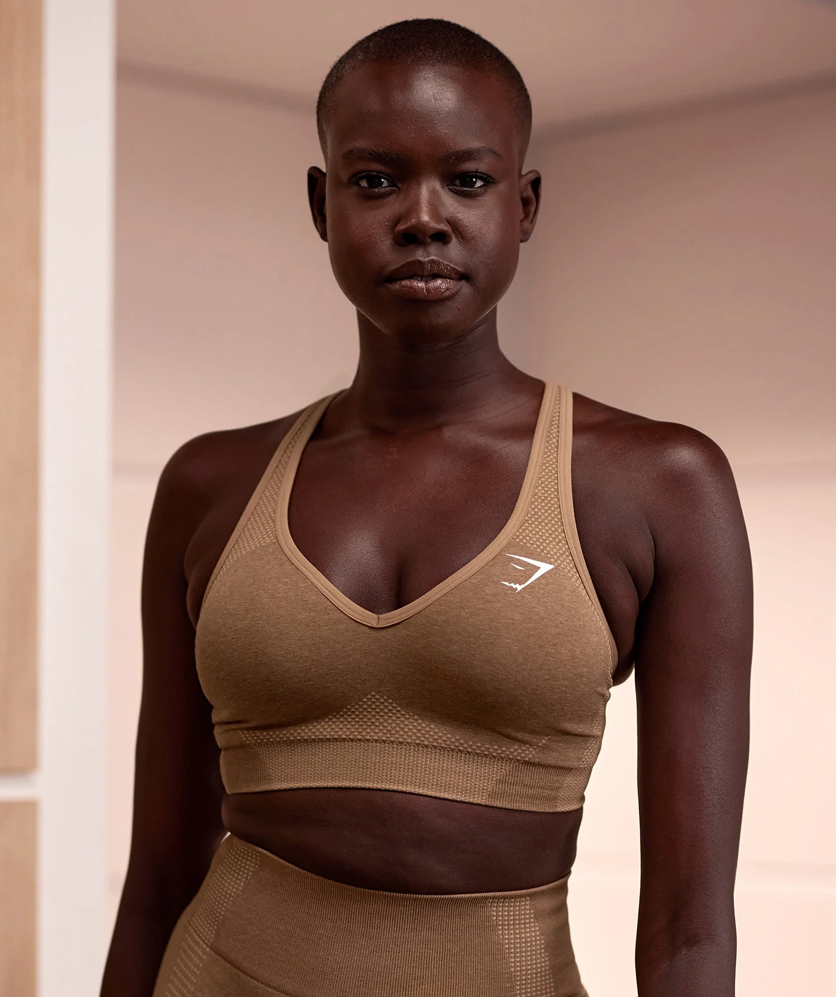 Gymshark Vital V Neck Sports Bra - Fawn Marl