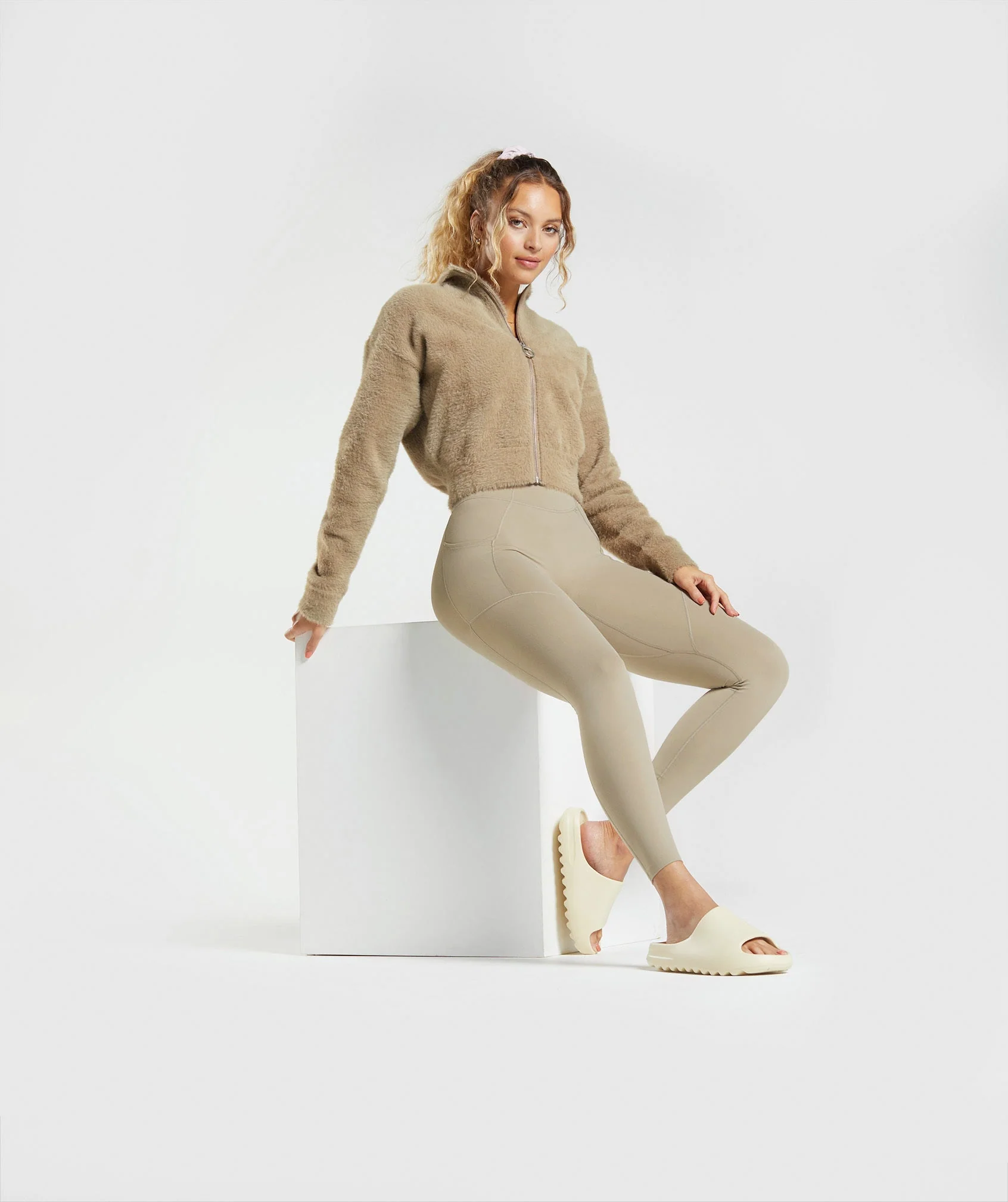 Gymshark Whitney Eyelash Knit Jacket - Cement Brown - Image 3